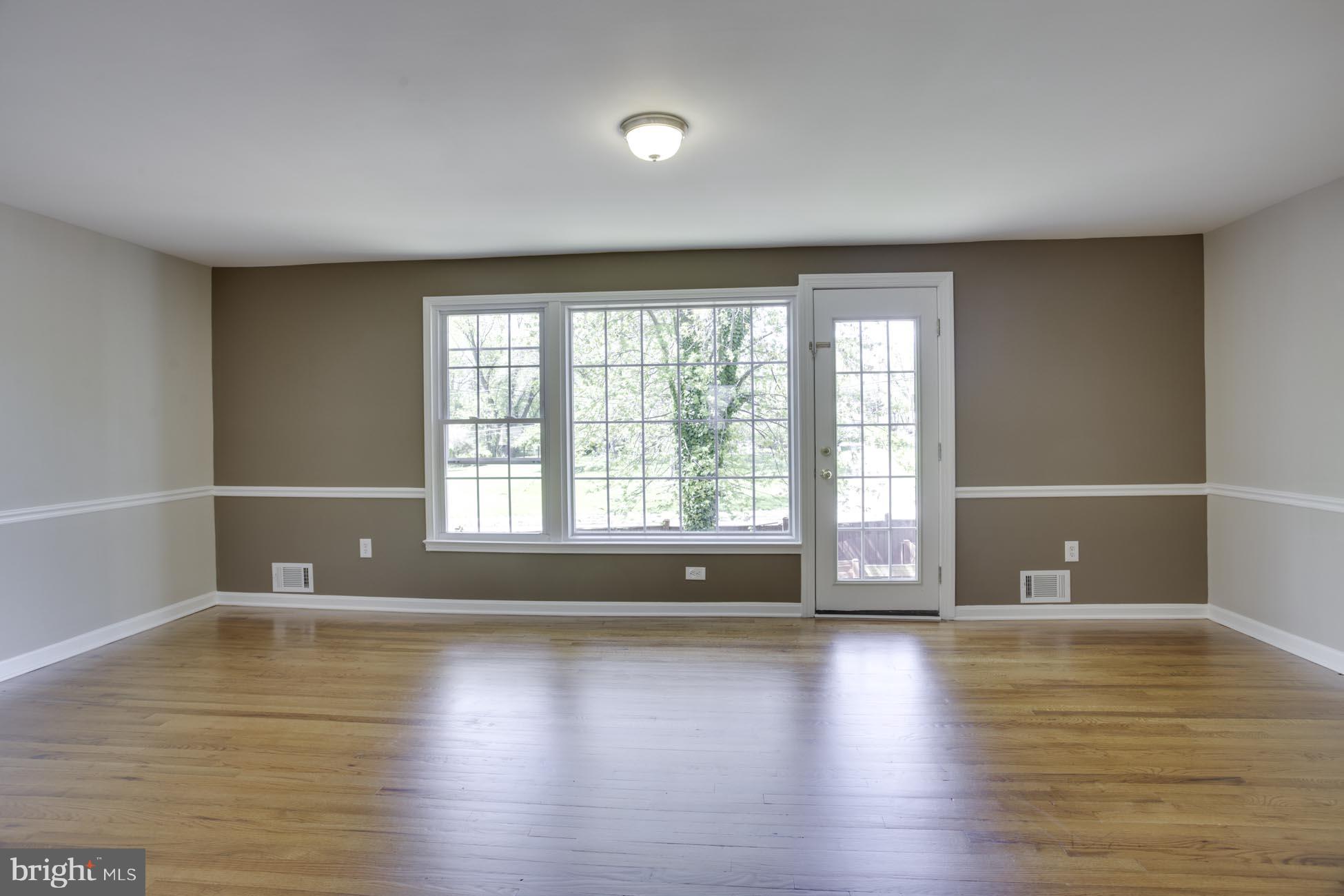 GREENWICH HILL - Residential