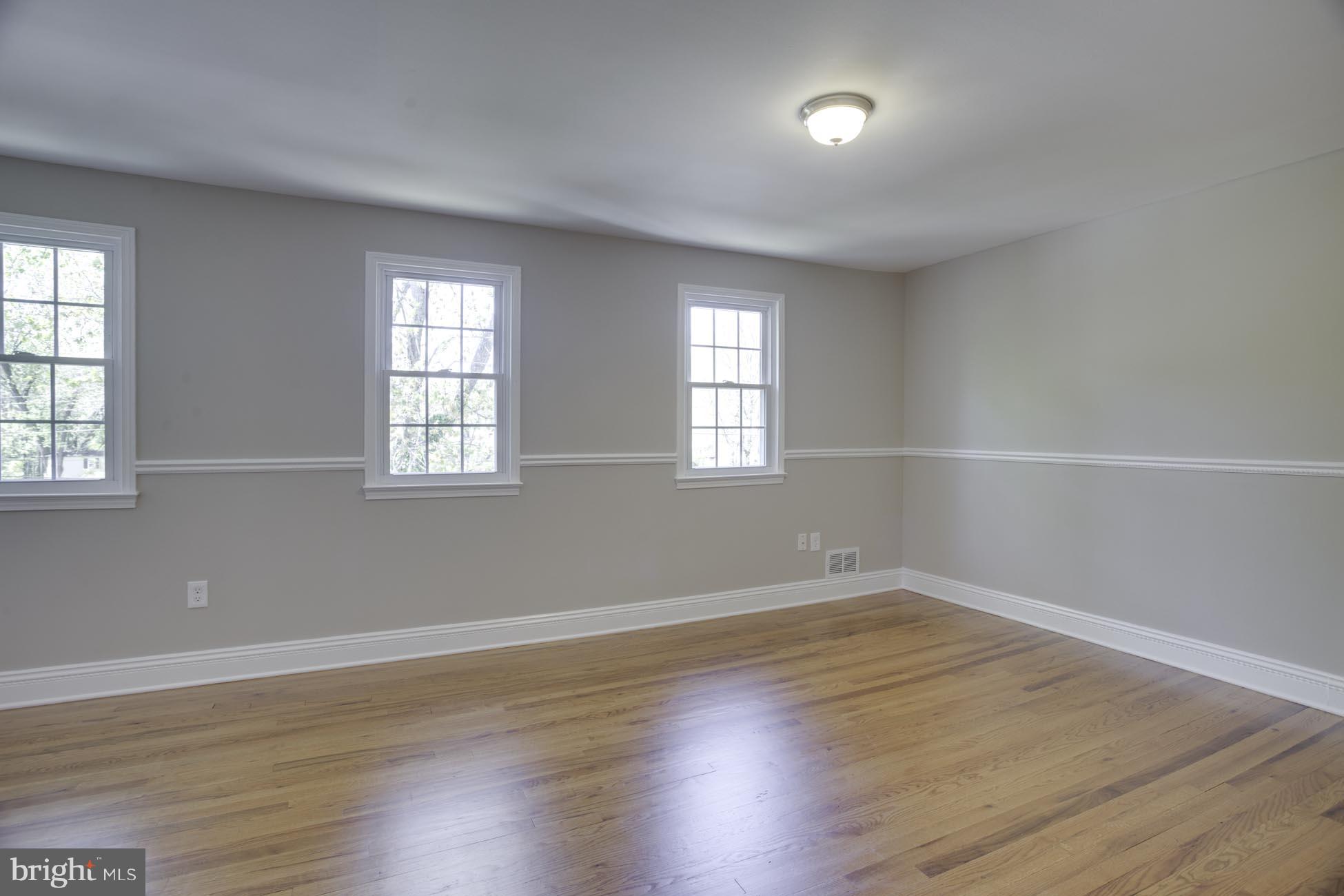 GREENWICH HILL - Residential