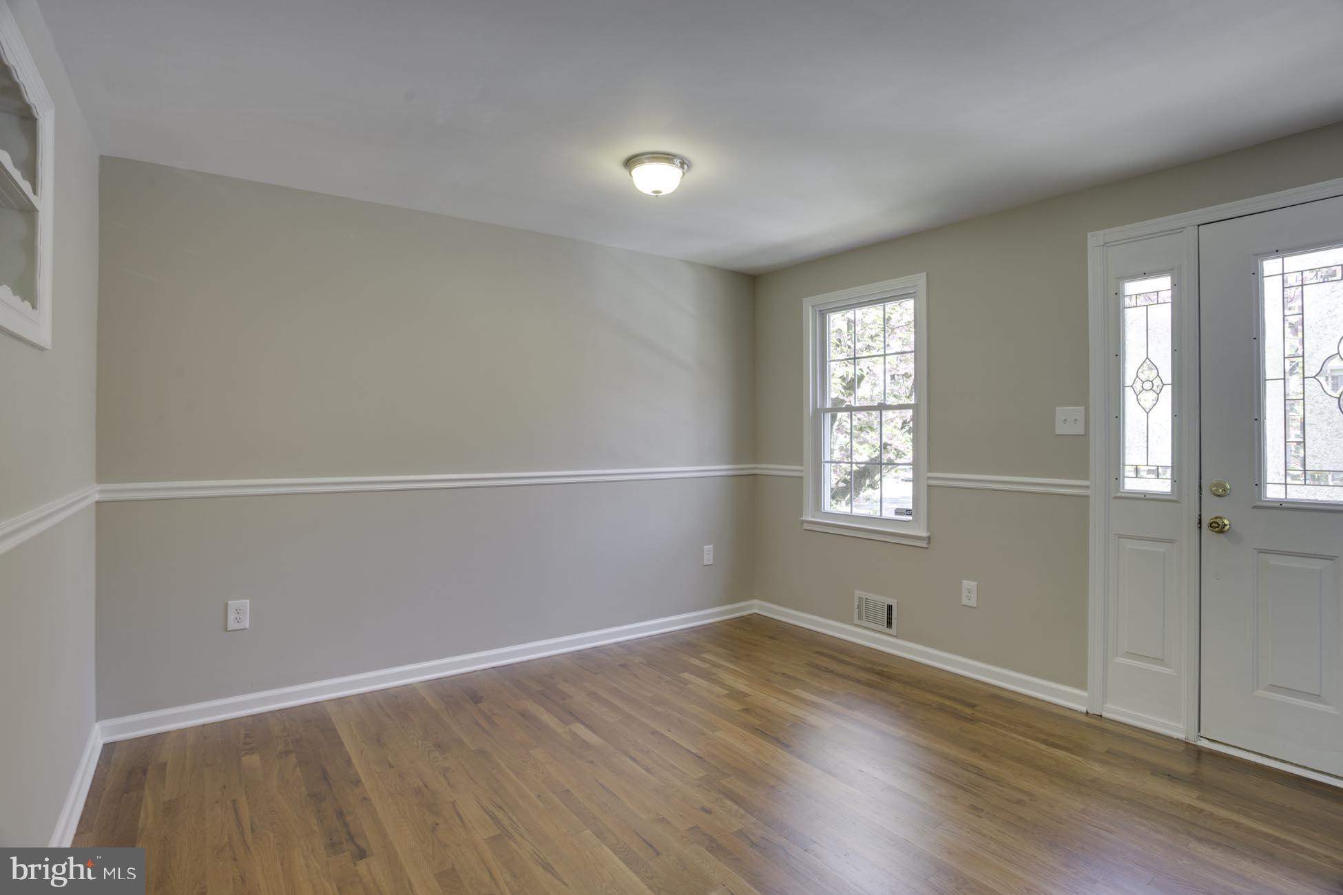 GREENWICH HILL - Residential