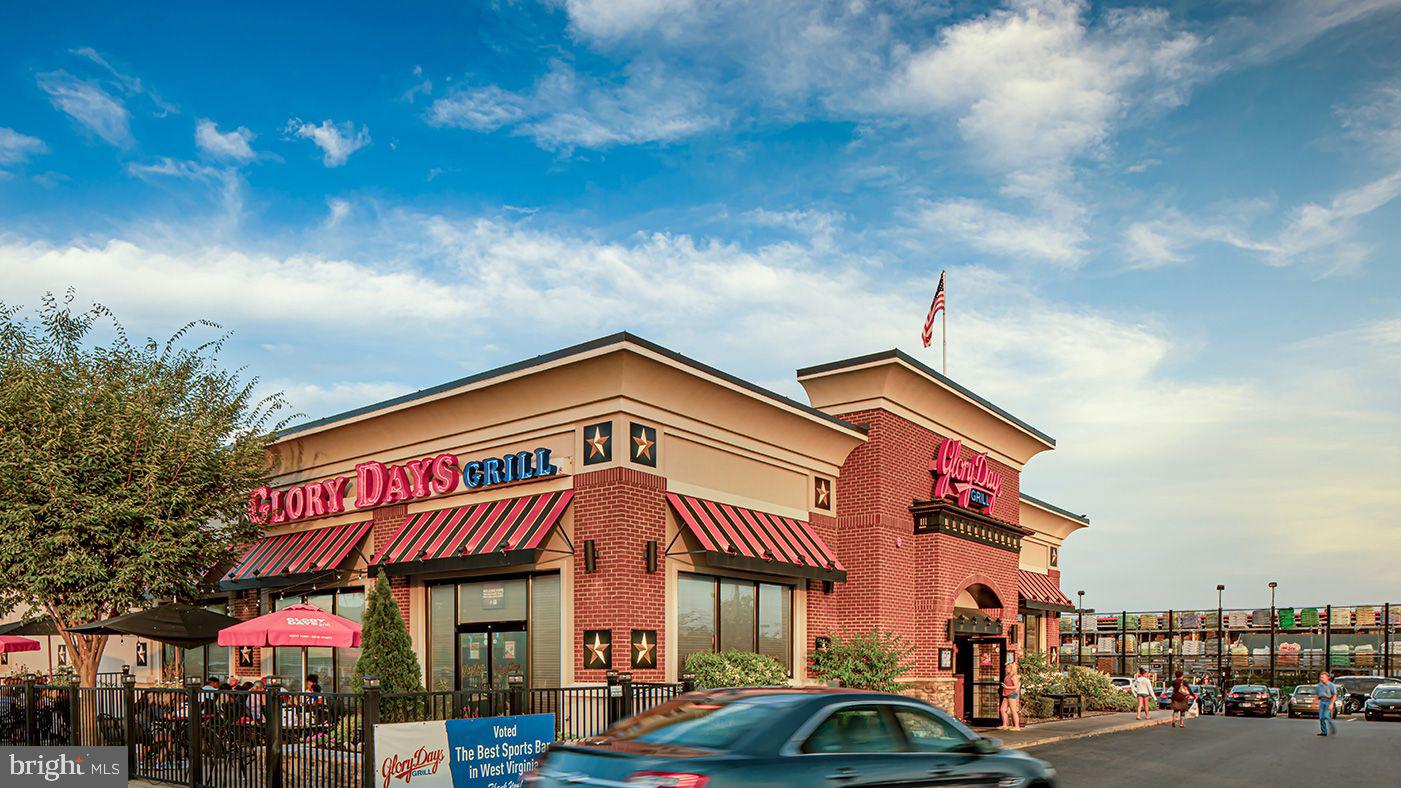 PRESIDENTS POINTE - Residential