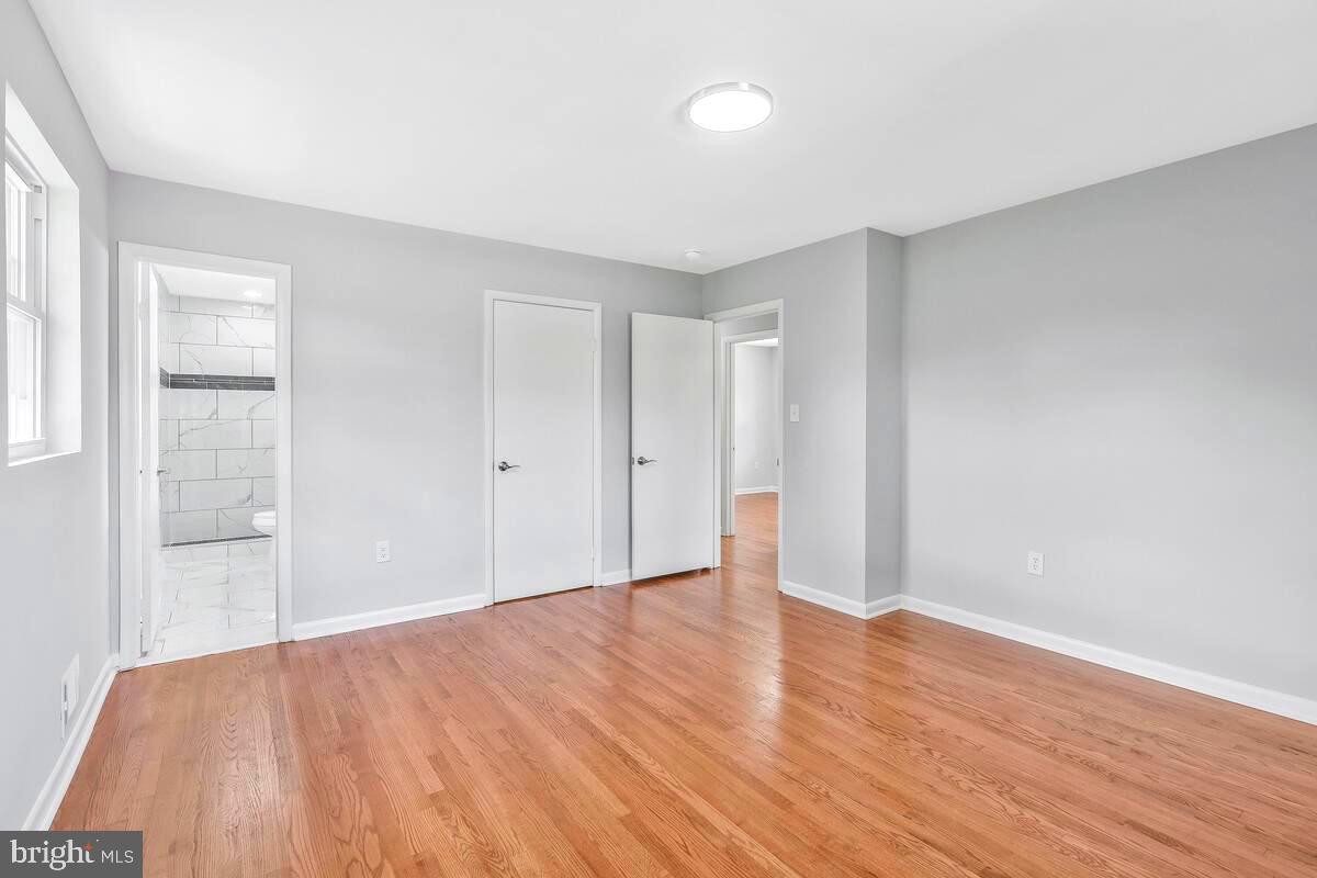 CRESTVIEW MANOR - Residential