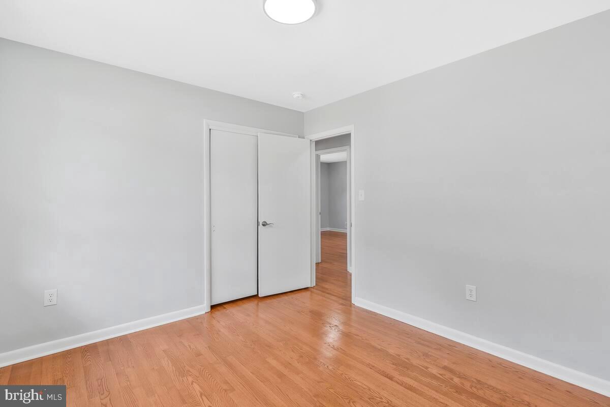 CRESTVIEW MANOR - Residential