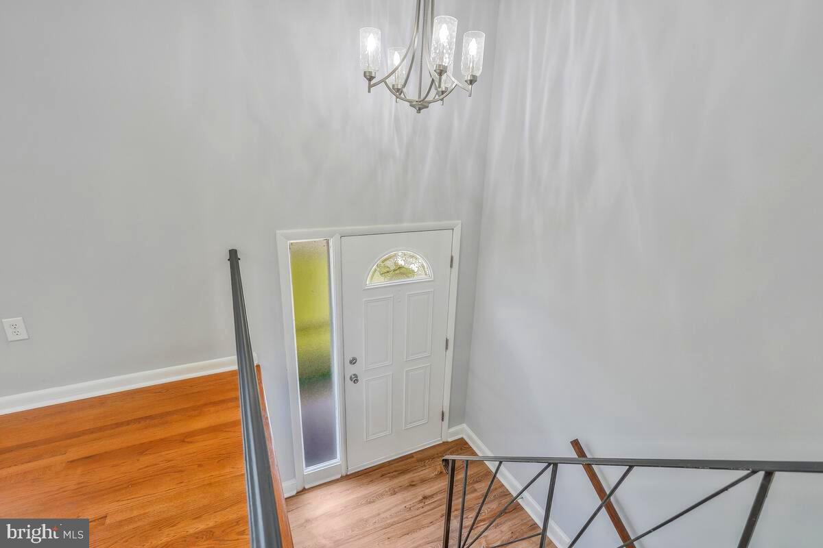 CRESTVIEW MANOR - Residential