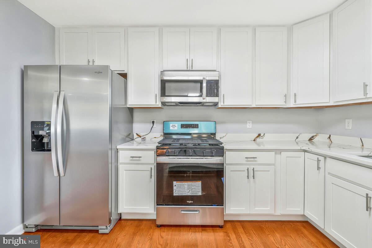 CRESTVIEW MANOR - Residential