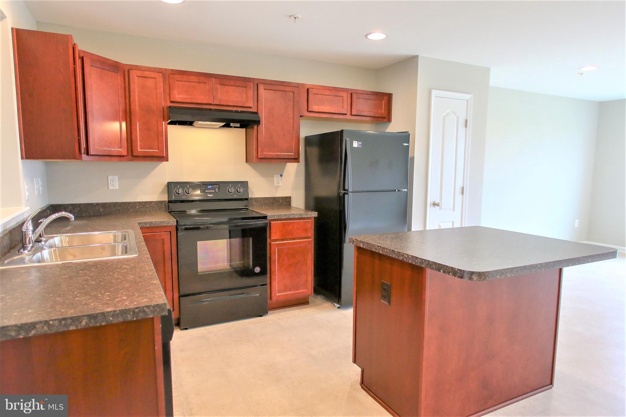 STONEBROOK VILLAGE - Residential