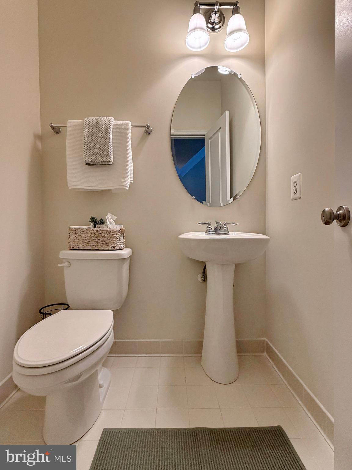 THE VILLAGES OF STEEPLECHASE - Residential