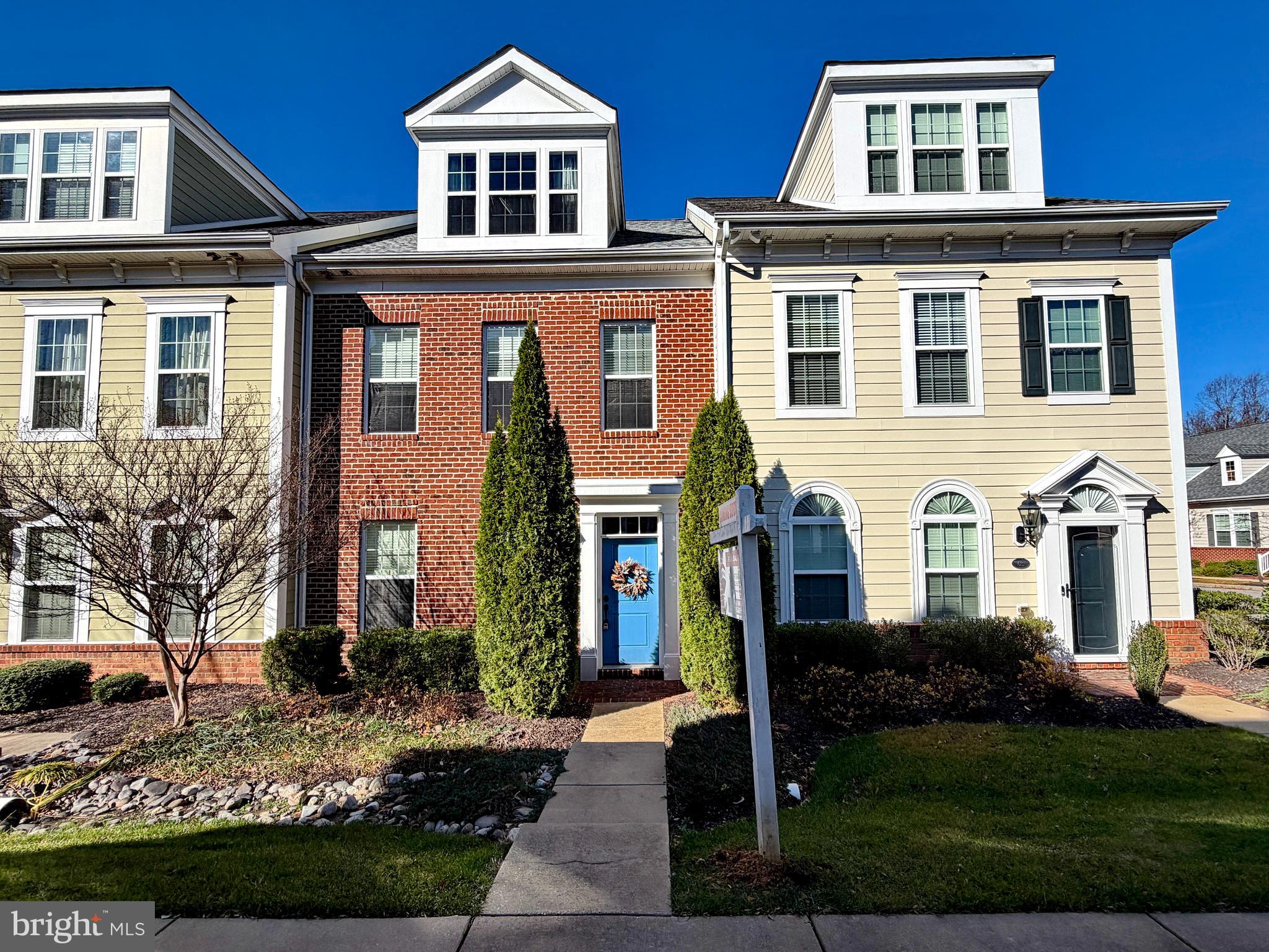 THE VILLAGES OF STEEPLECHASE - Residential