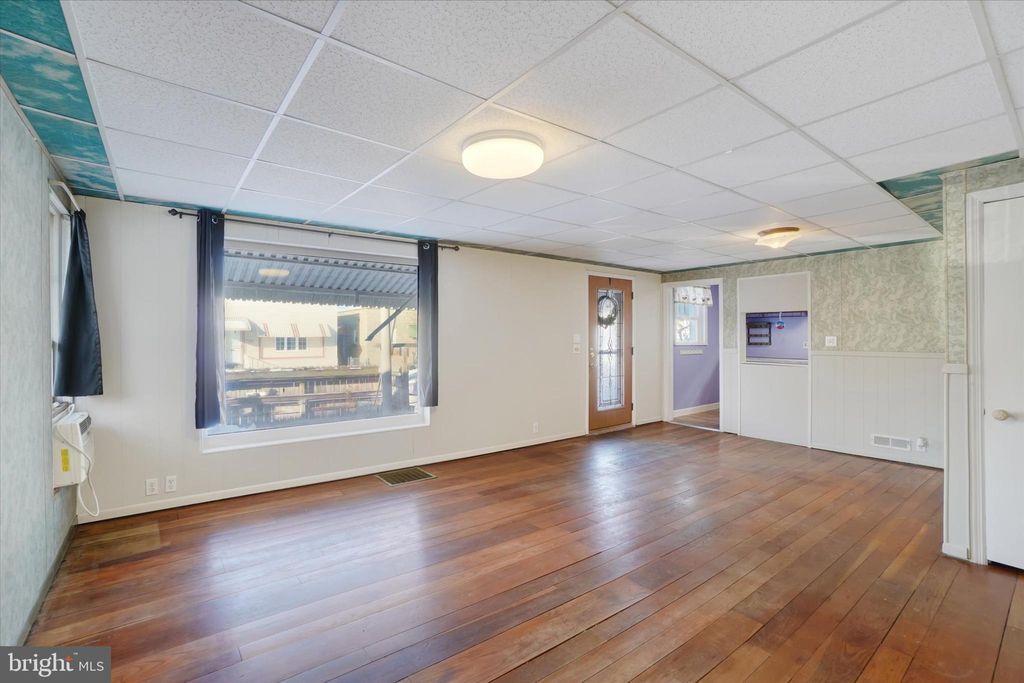 Photo of 321 Fredrick Court, YORK, PA 17403 (MLS # PAYK2096052)