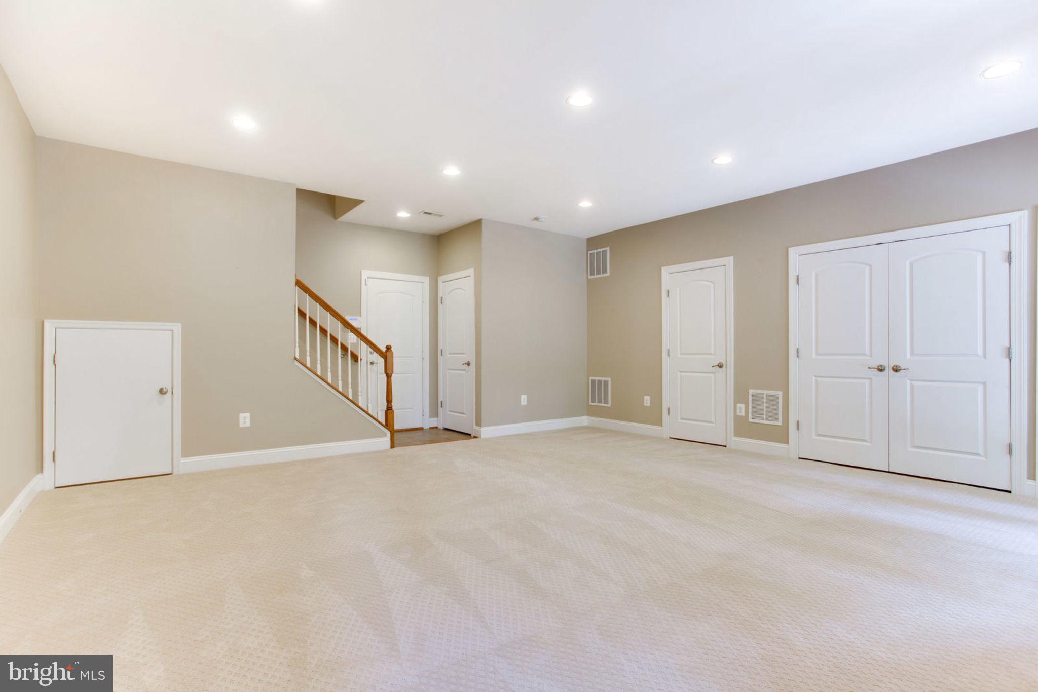 SOUTH MARKET - Residential Lease