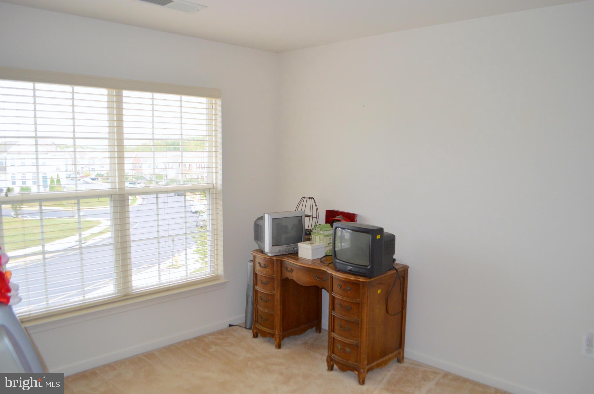 ALTA COURTHOUSE SQUARE - Residential