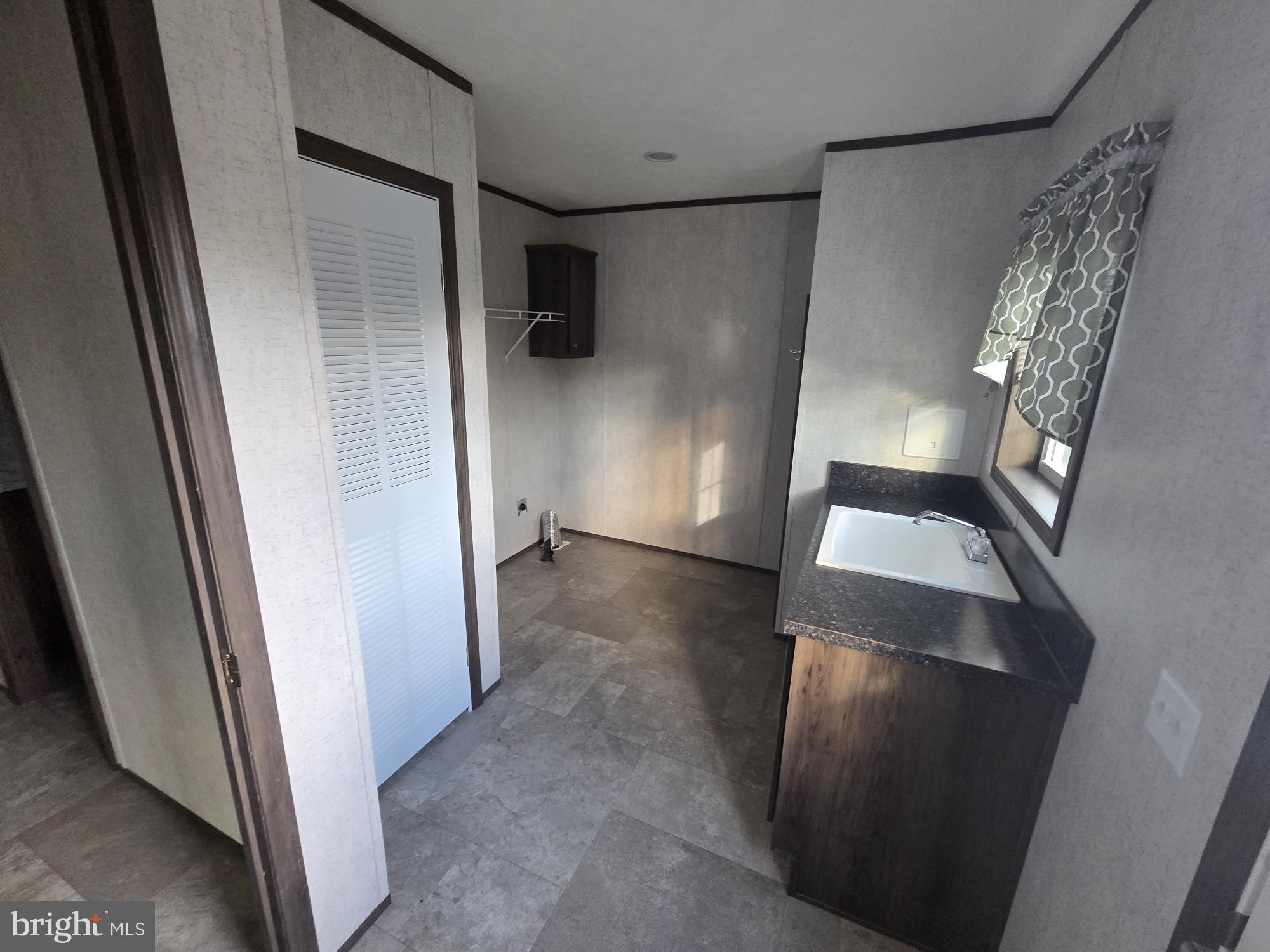 MELODYLAKESCNTRYCLUB - Residential