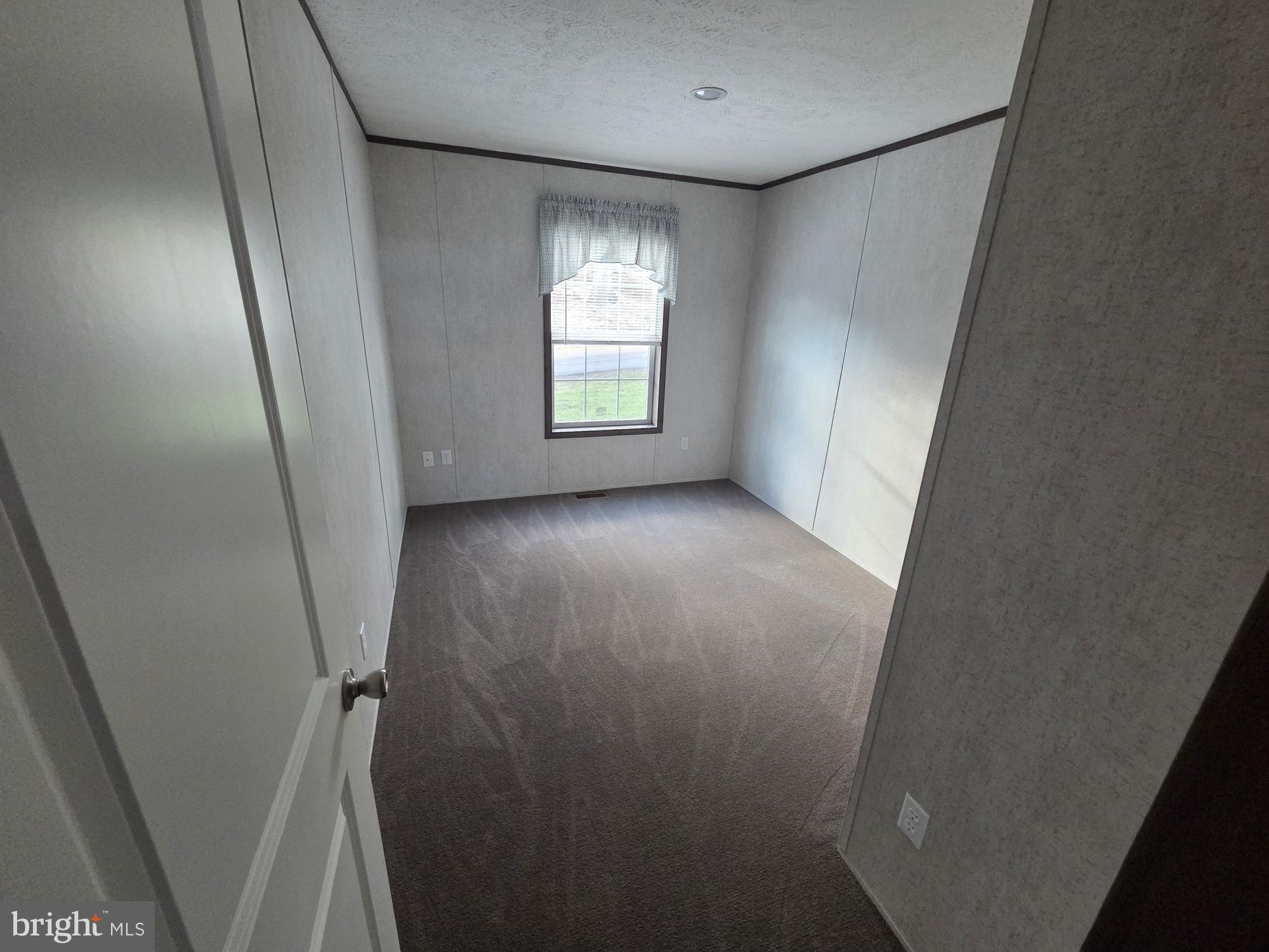 MELODYLAKESCNTRYCLUB - Residential