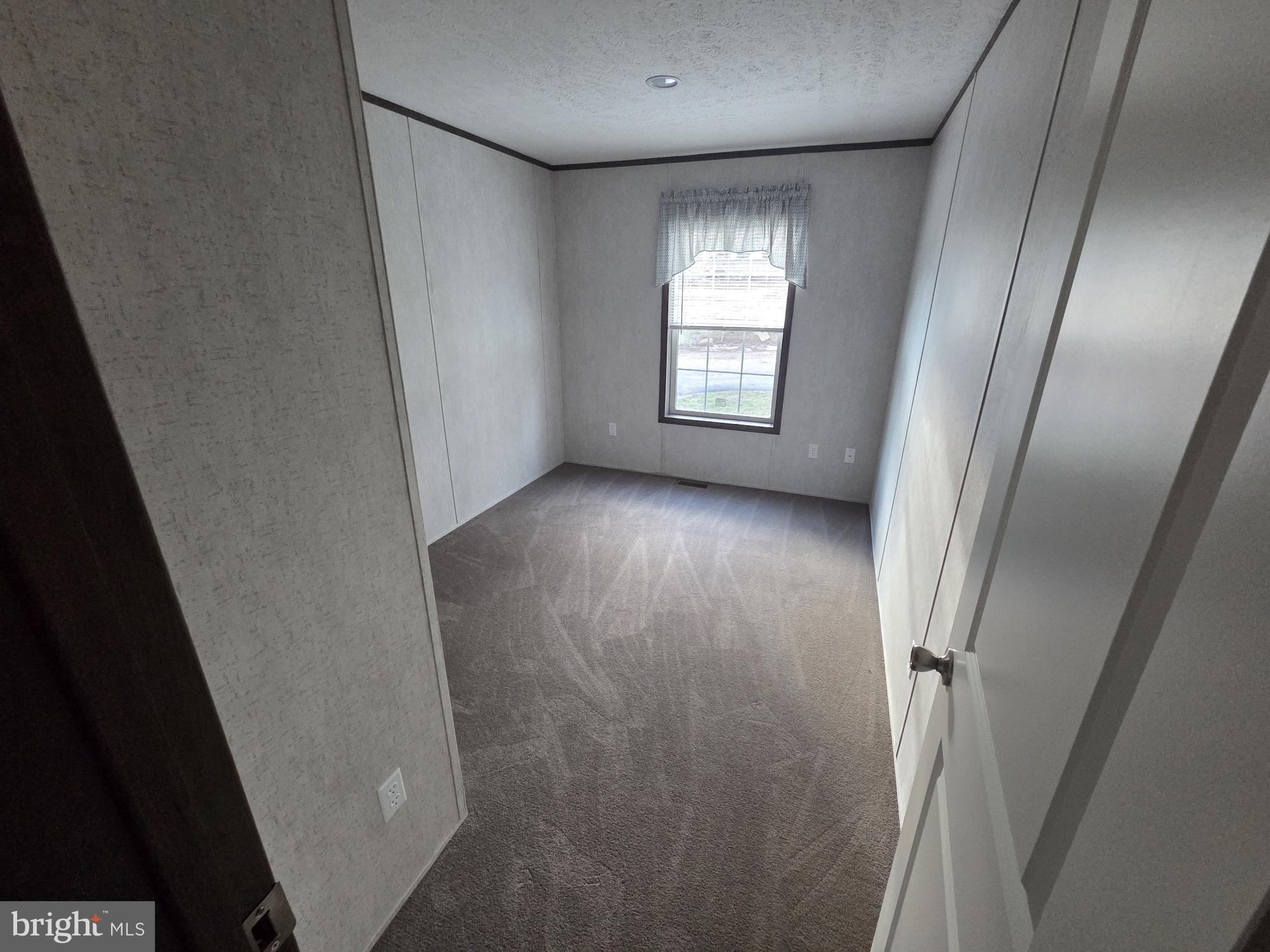 MELODYLAKESCNTRYCLUB - Residential