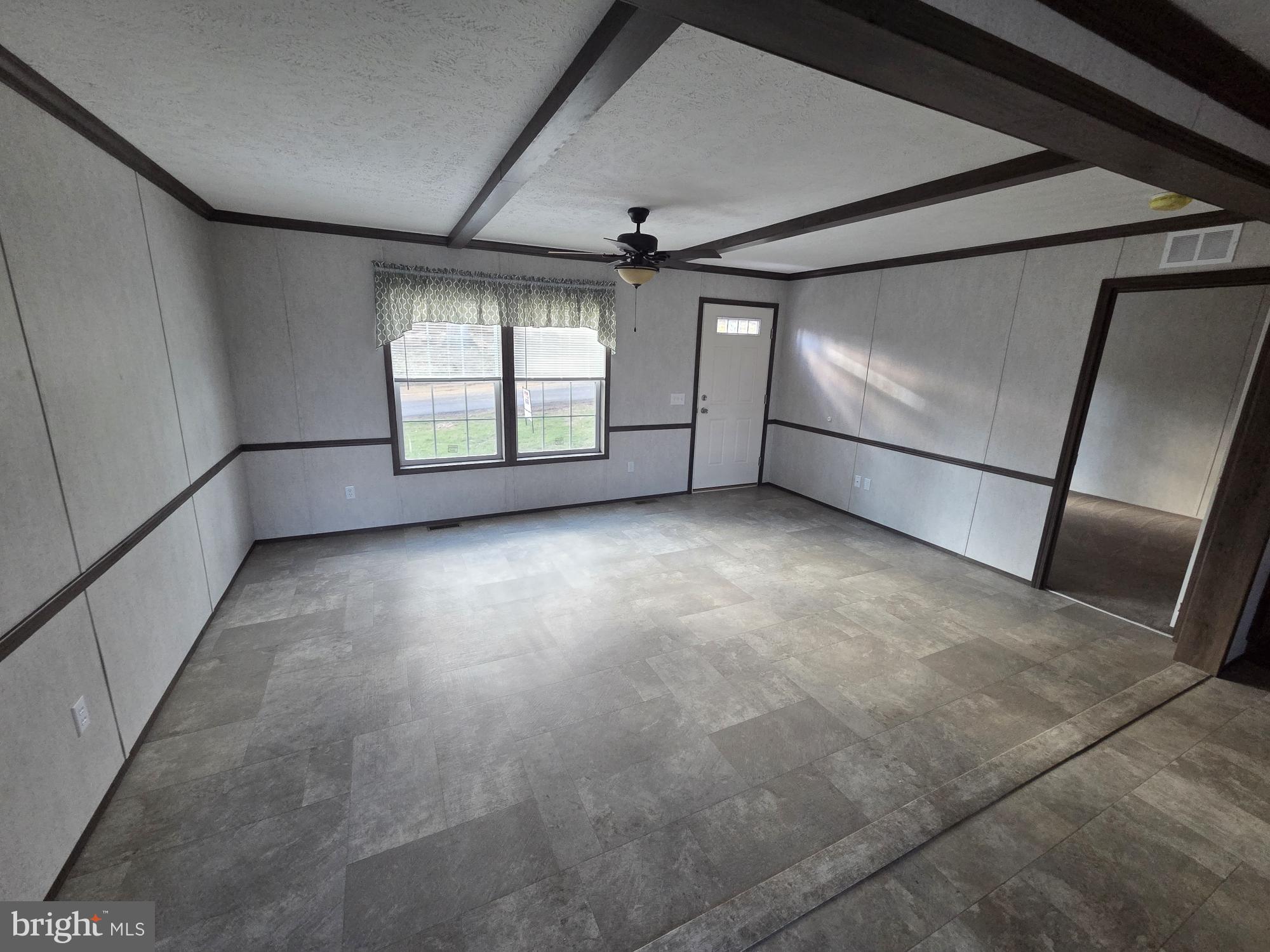 MELODYLAKESCNTRYCLUB - Residential