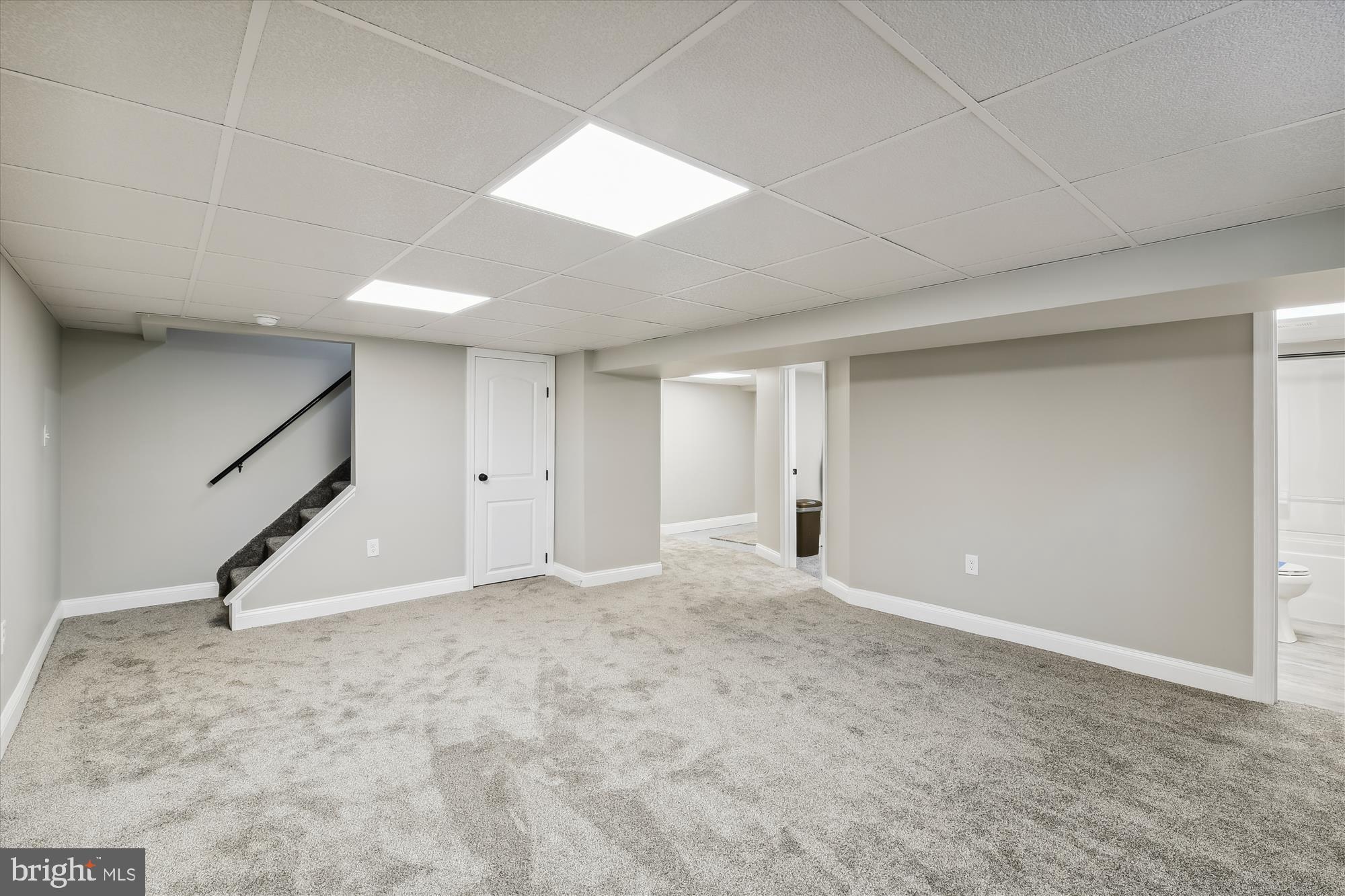 REGULARS - Residential Lease