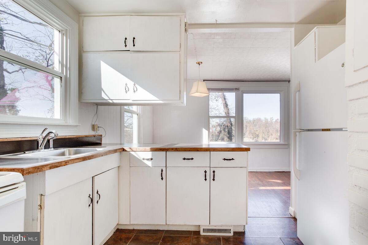 FERRY FARMS - Residential Lease