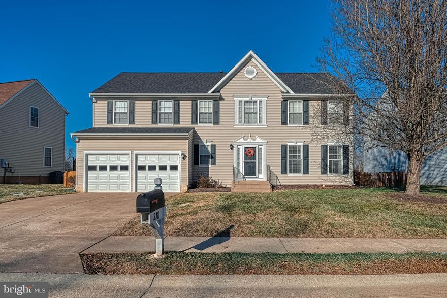 ** Open House  Saturday 2/8 12-2:30pm and Sunday 2/9 12-2pm! ** Welcome to a lovely colonial style home in Pelham's Crossing! This home has only had one owner and has been very well kept with upgrades over time. One of the additions includes a screened-in porch with a breathtaking view of a pond right in the backyard. Another notable mention is the fully remodeled bathroom in the primary bedroom. As you walk in the home, you will see two rooms that are perfect for entertainment and gatherings. Make cooking easy with a renovated kitchen and updated appliances. Upstairs is fitted with an expansive primary bedroom with dual closets. You will also see an extra full bathroom and three more bedrooms which can be doubled as an office space looking over the water. This home is conveniently located a short drive from downtown Fredericksburg, the commuter train station, Fredericksburg fairgrounds, hospital, groceries, dining and MUCH MORE!