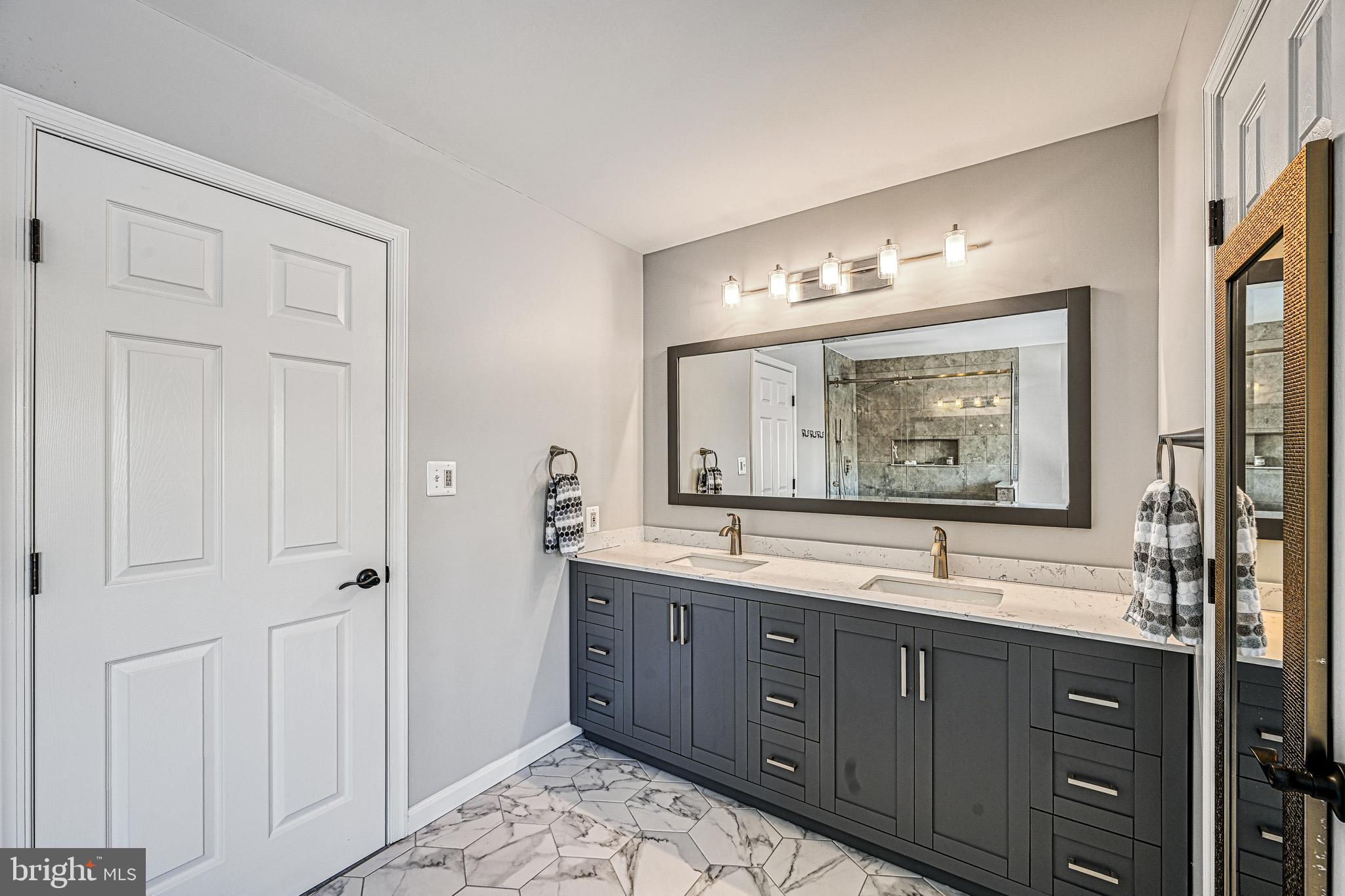 PELHAM'S CROSSING - Residential