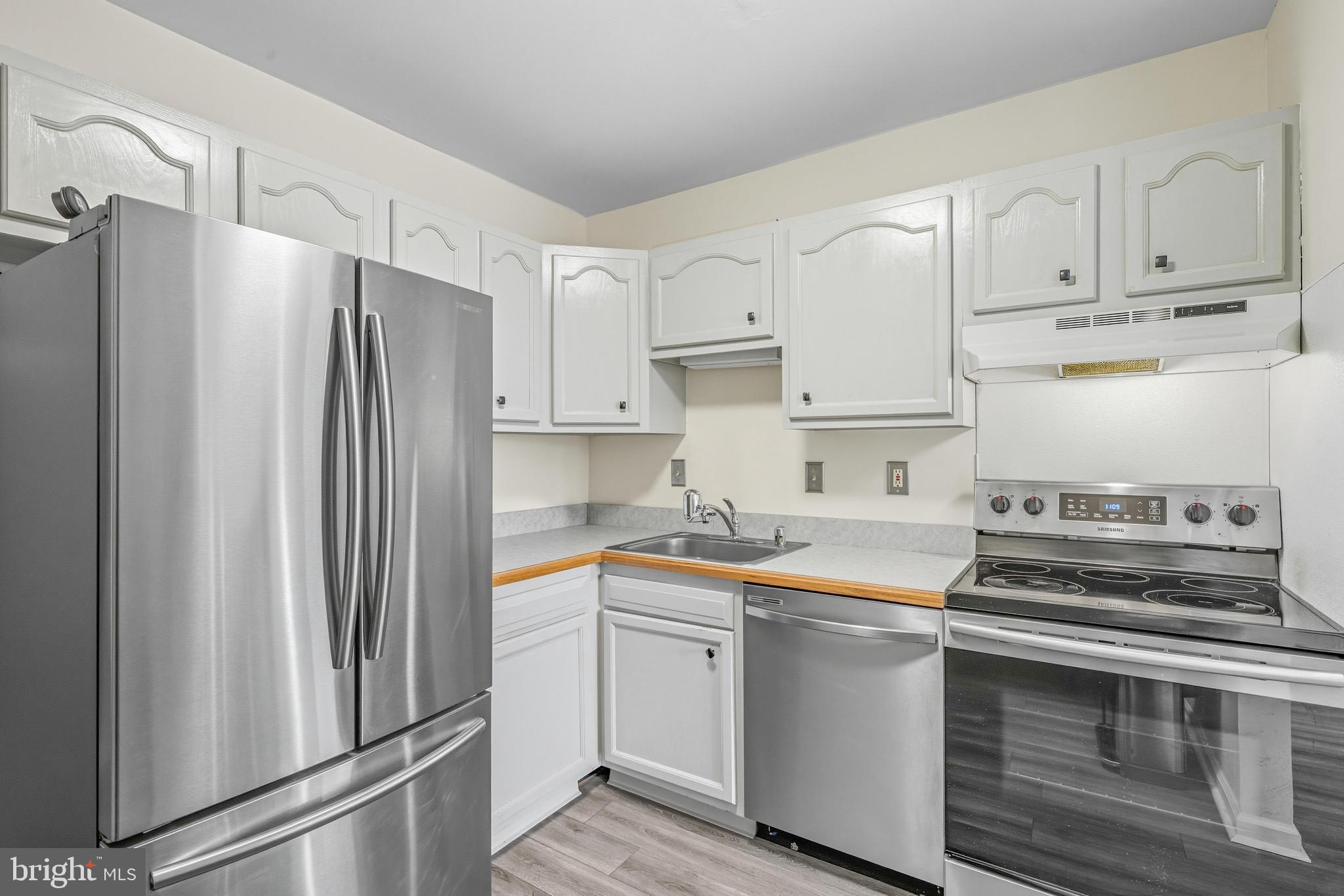 5414 VALLEY GREEN DRIVE UNIT D3