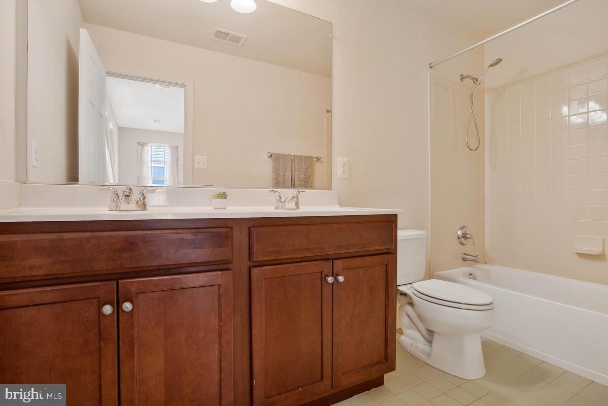 WOODLAND PARK - Residential