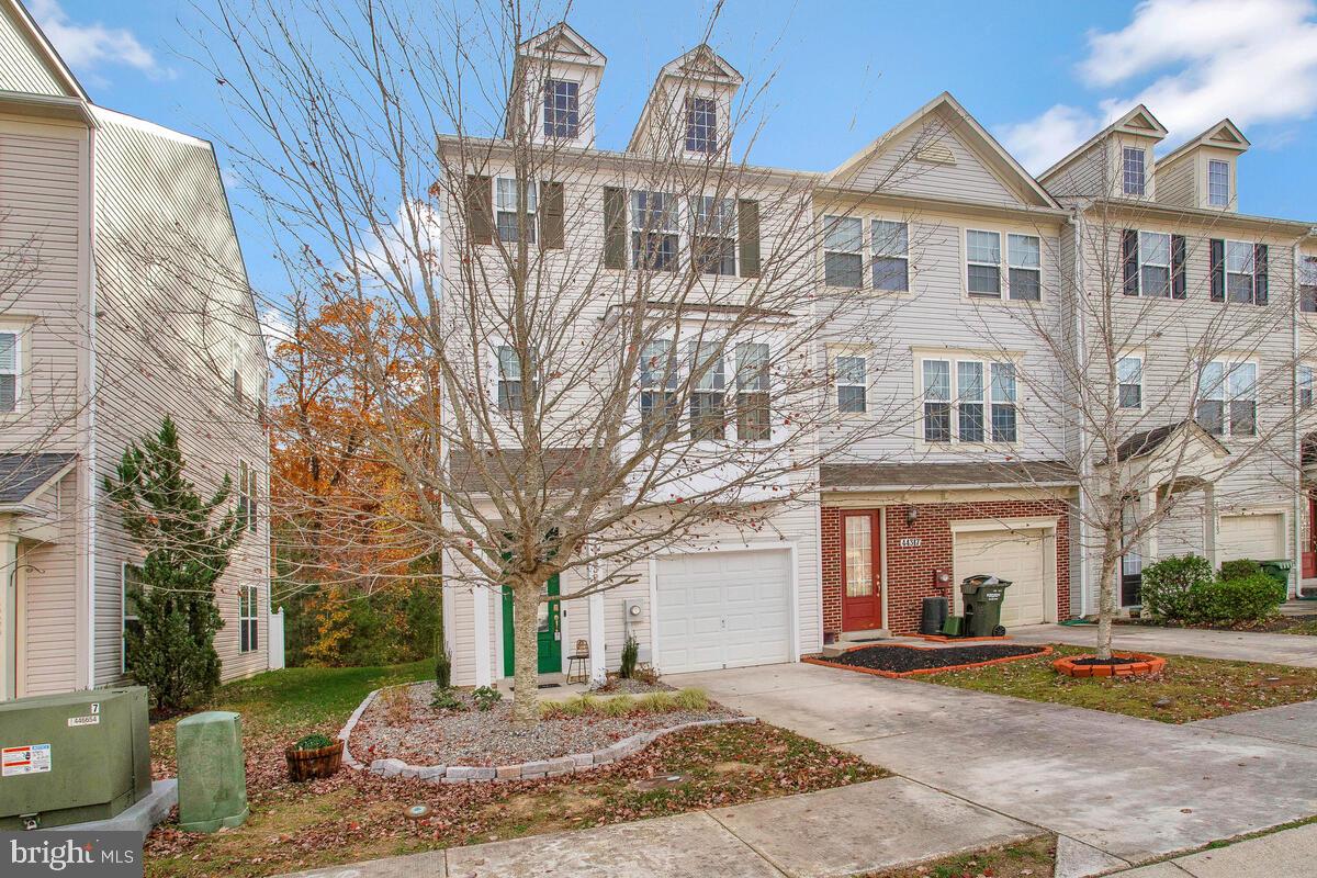 WOODLAND PARK - Residential