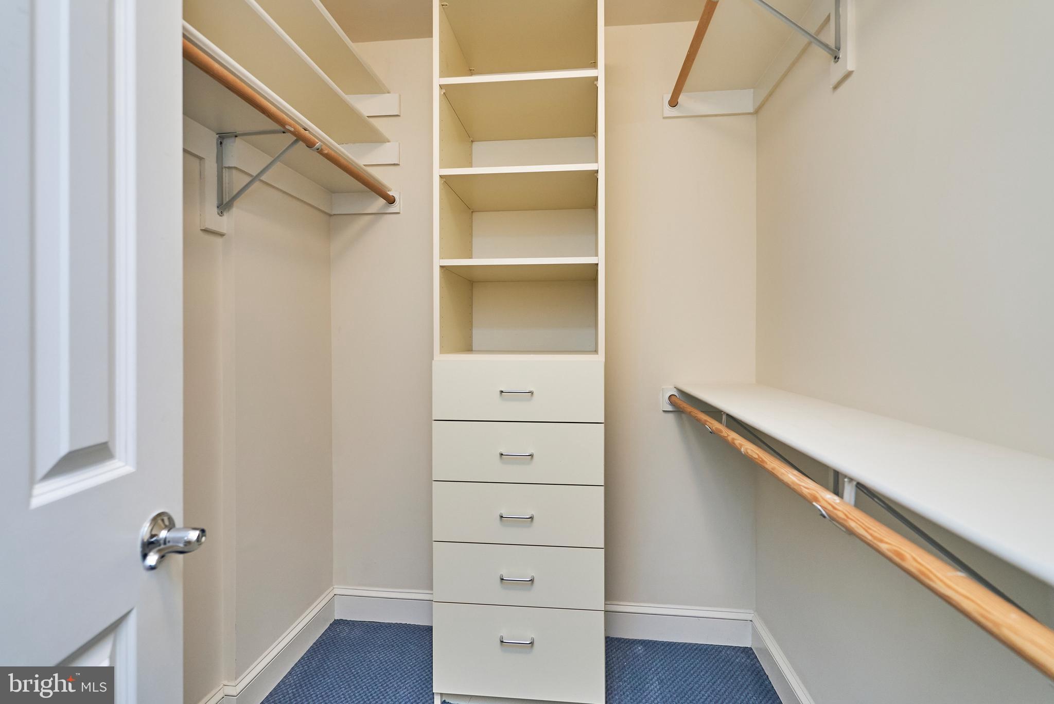 MCLEAN CREST - Residential Lease