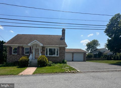 Photo of 3638 Washington Street, BETHLEHEM, PA 18020 (MLS # PANH2009968)