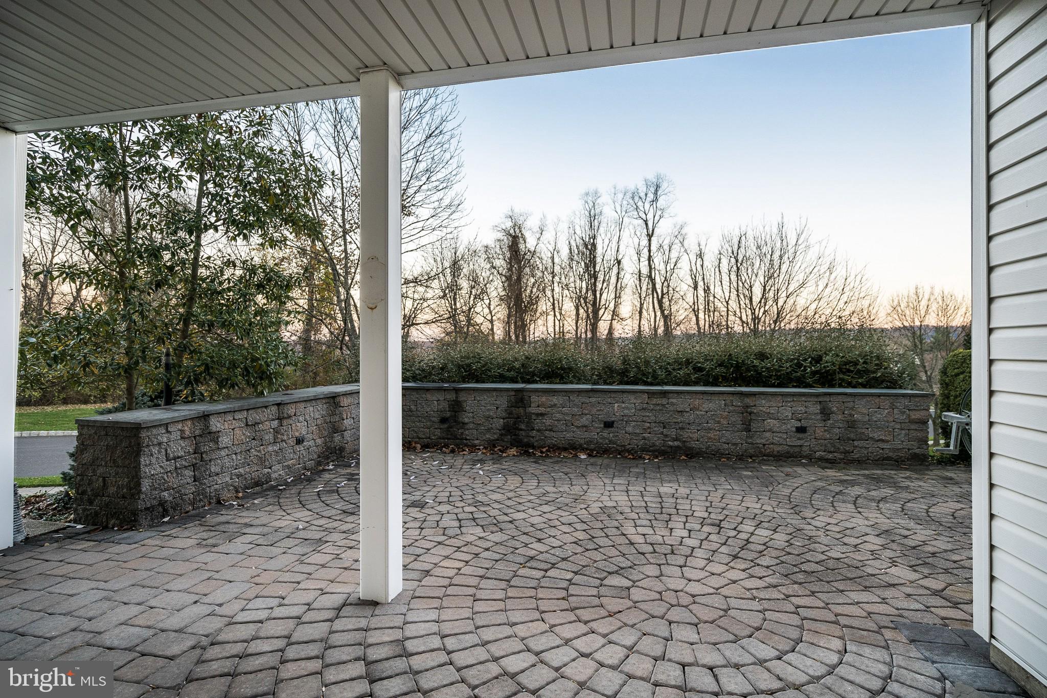FOX RUN PRESERVE - Residential
