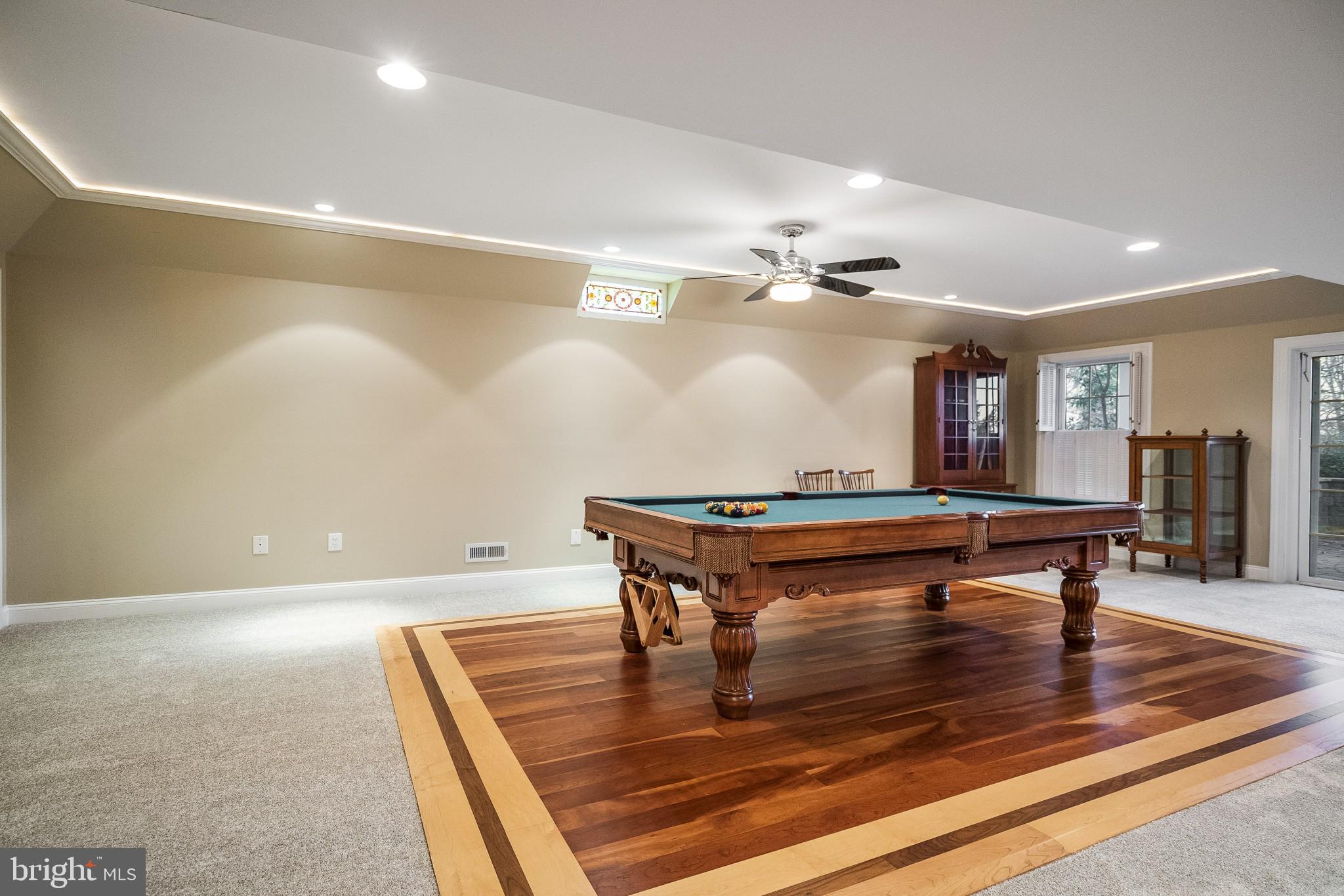 FOX RUN PRESERVE - Residential