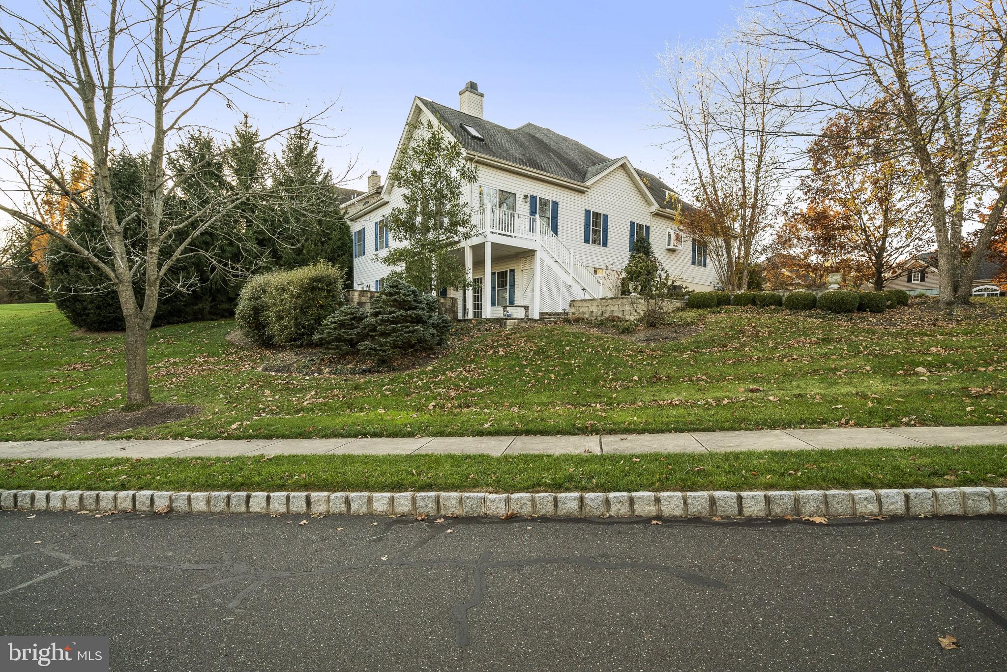 FOX RUN PRESERVE - Residential