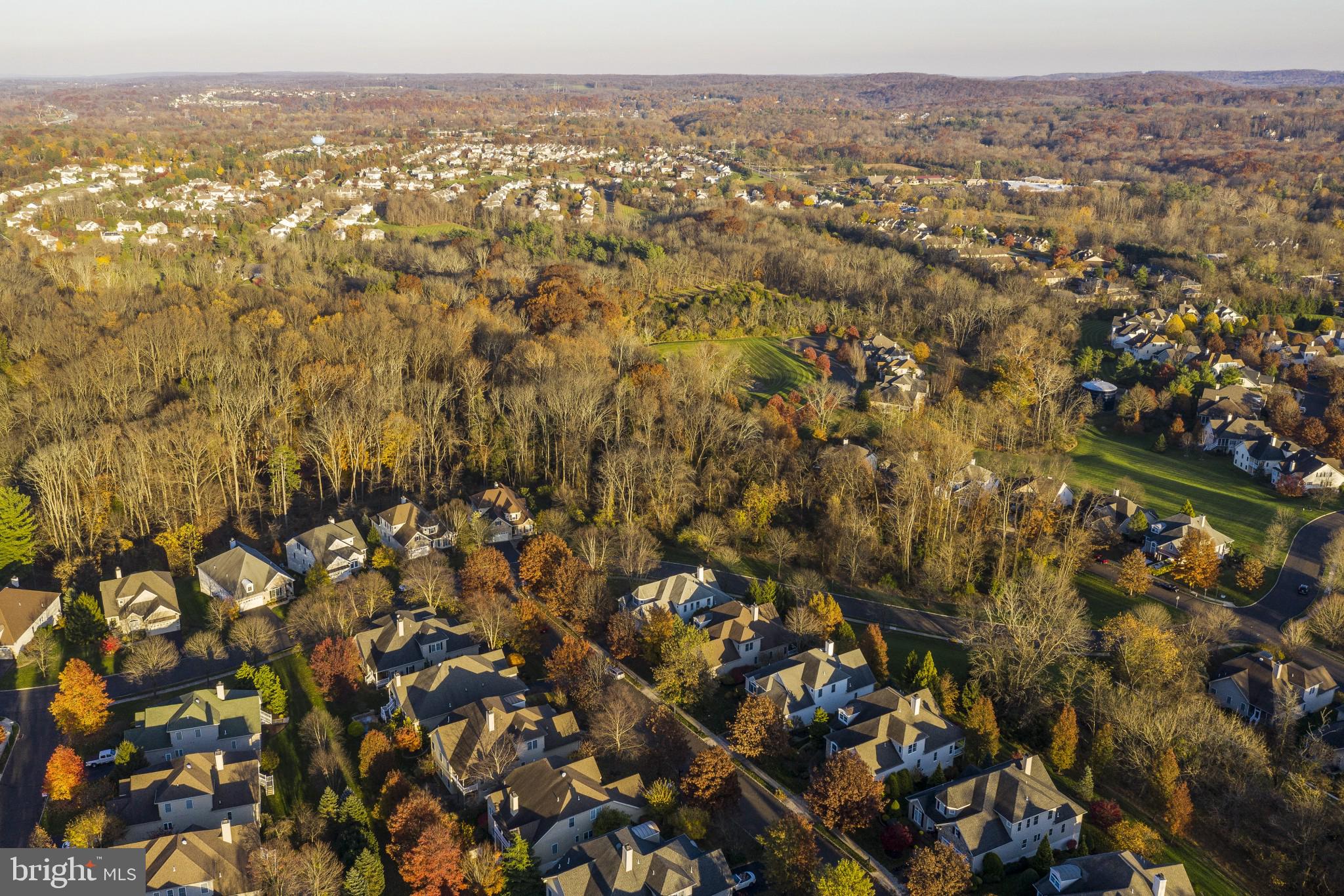 FOX RUN PRESERVE - Residential