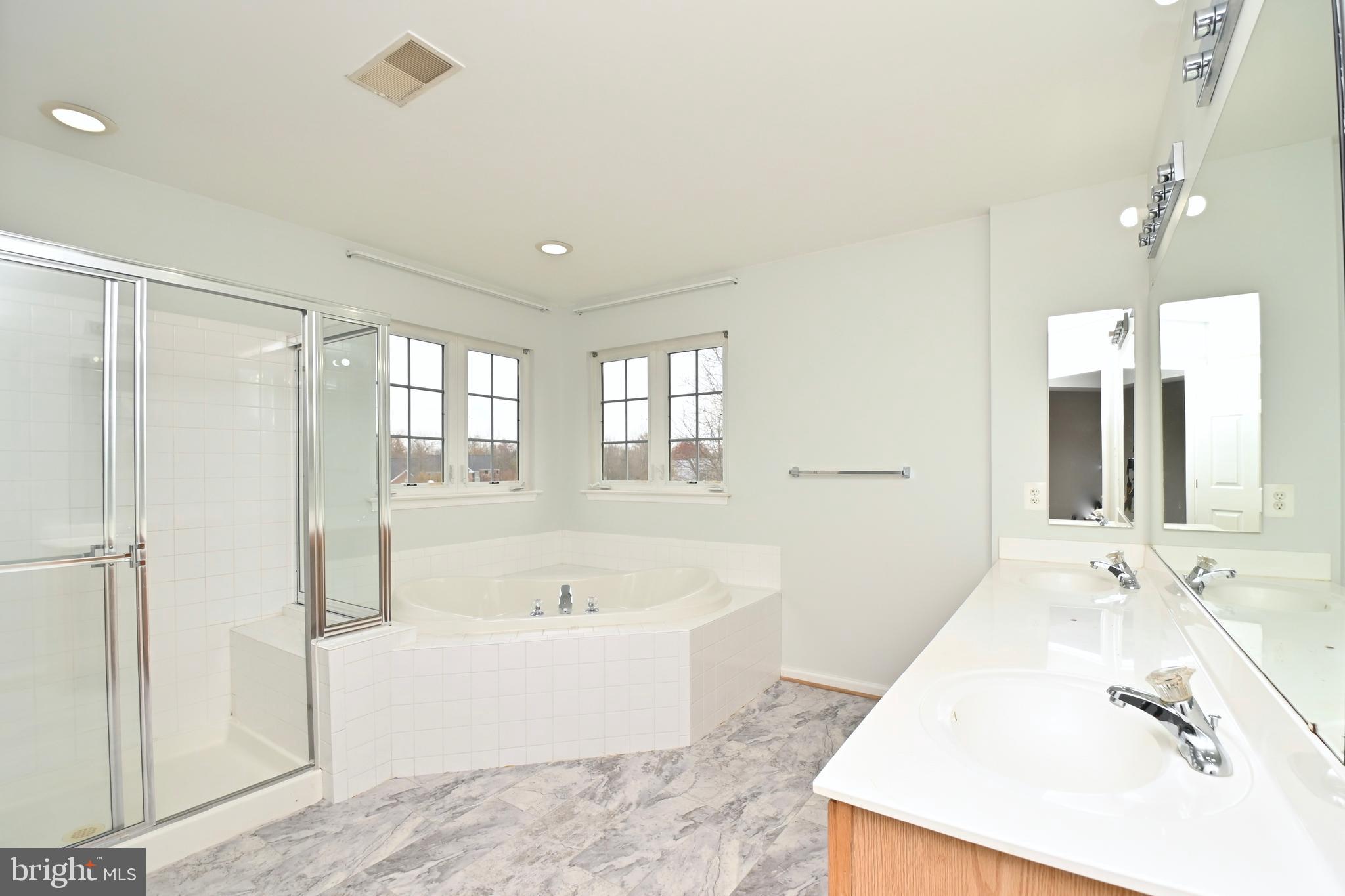 ALLENTOWN FARMS - Residential