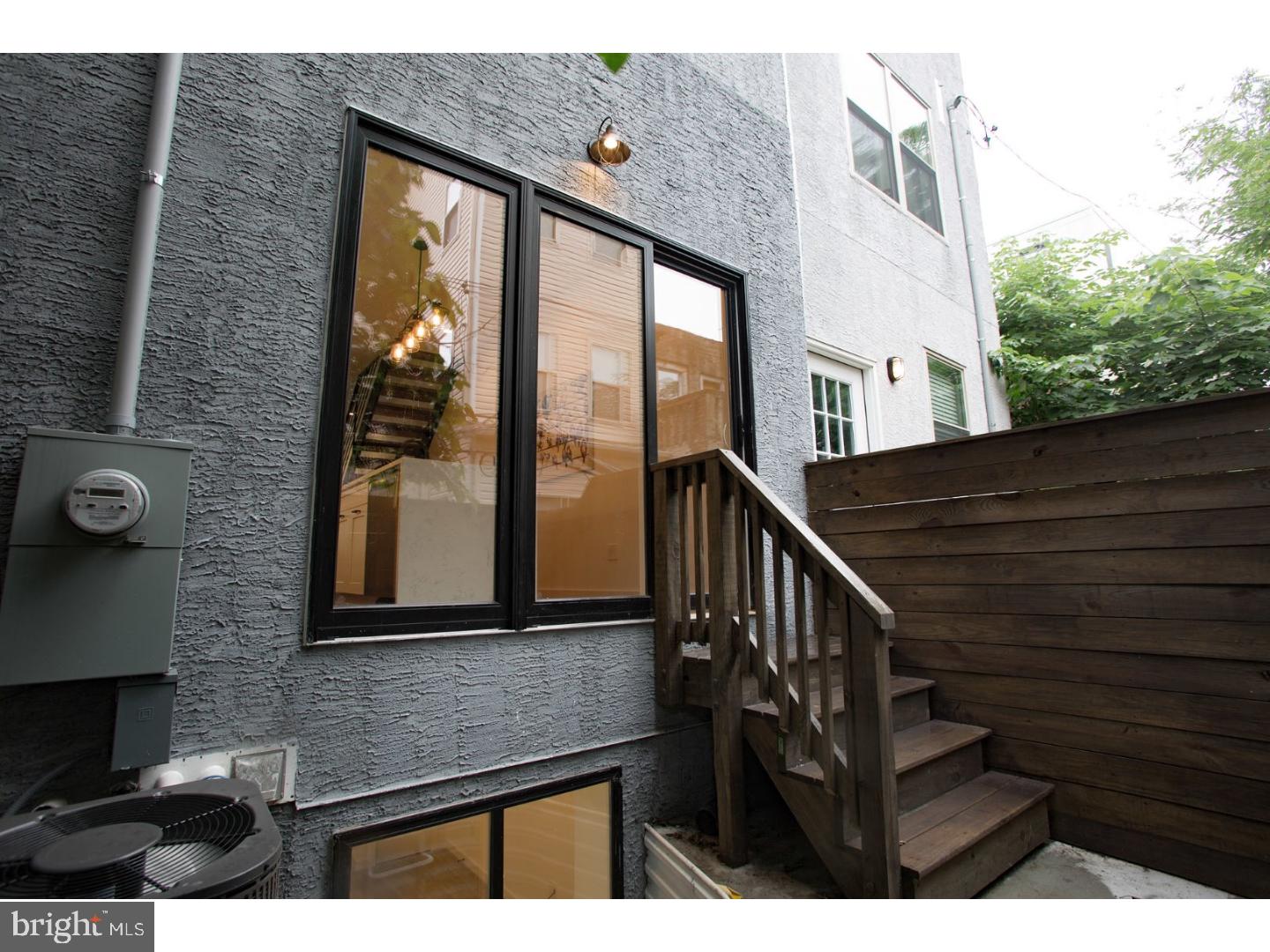 POINT BREEZE - Residential