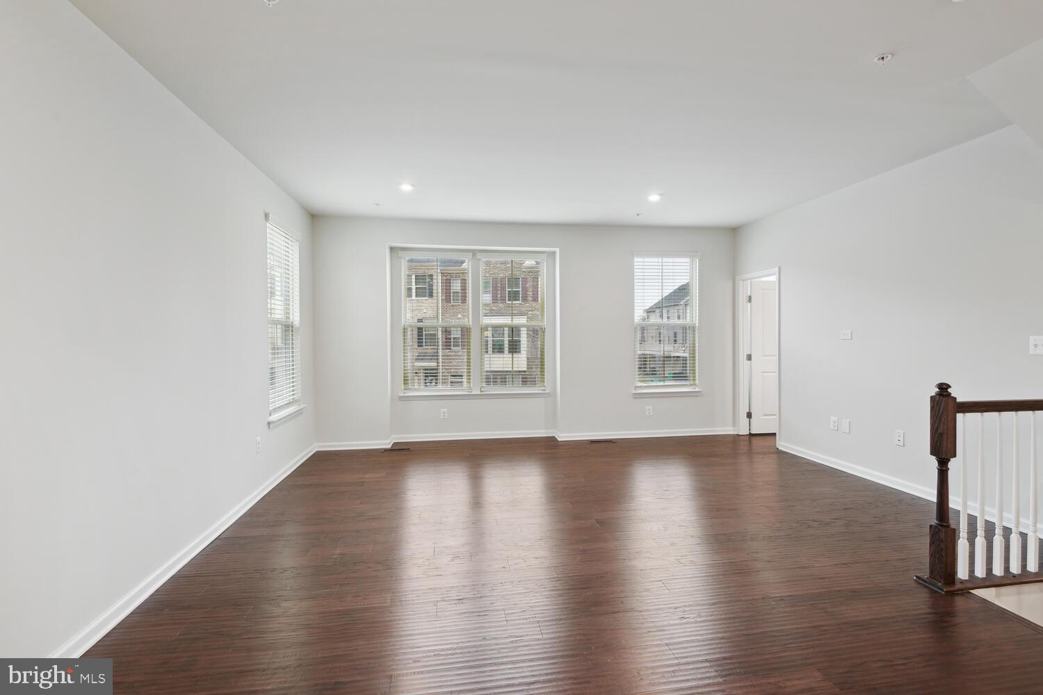 GLENN DALE CROSSING - Residential