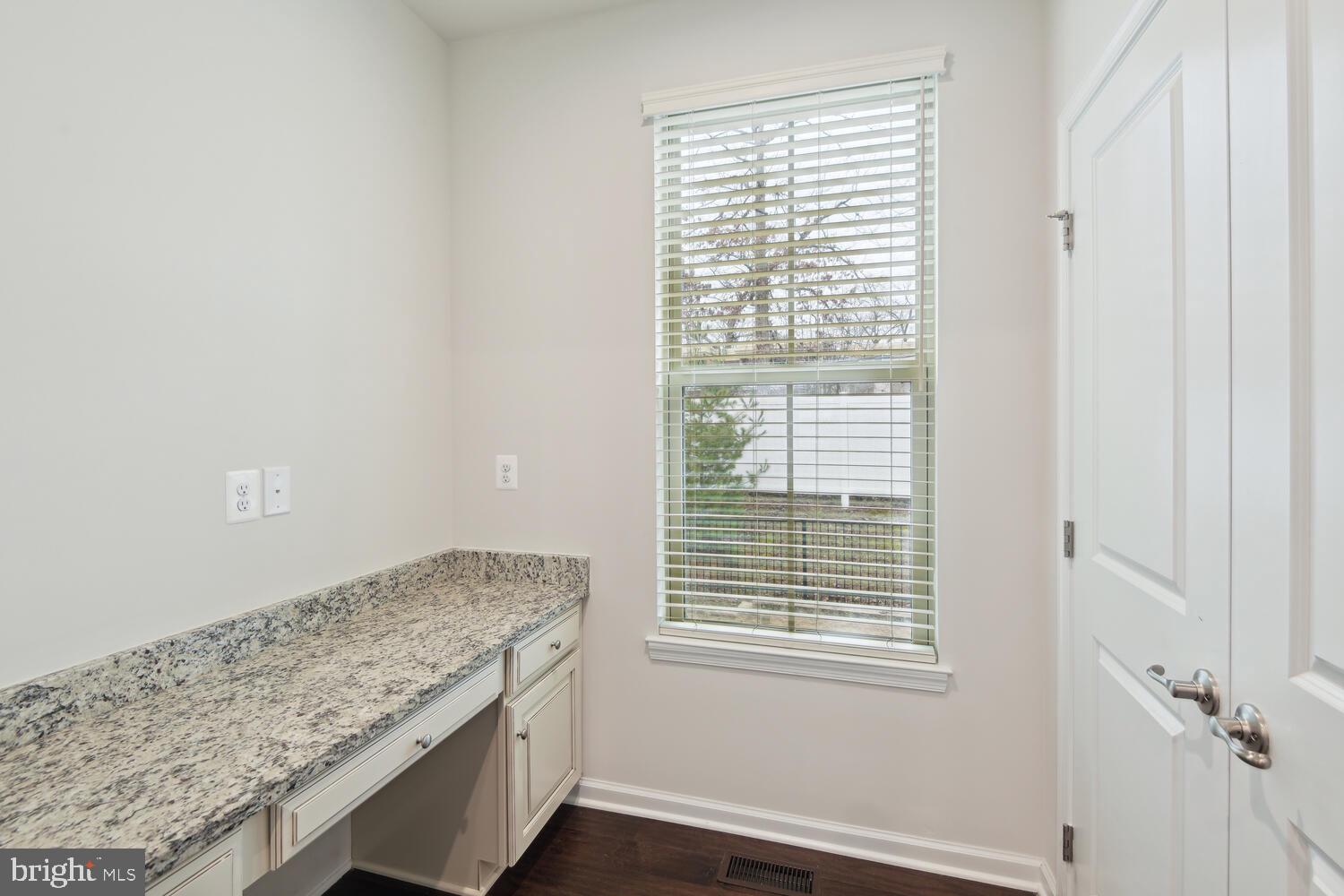 GLENN DALE CROSSING - Residential