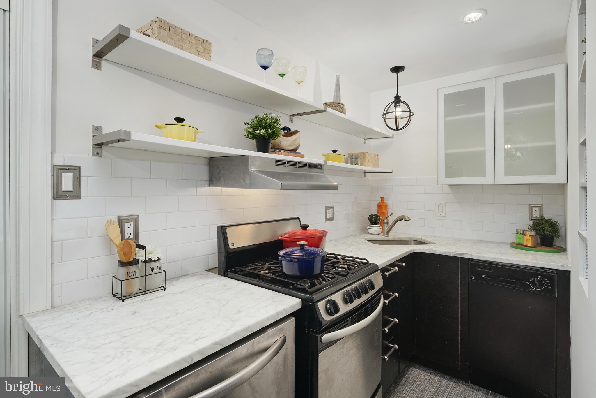 GRADUATE HOSPITAL - Residential