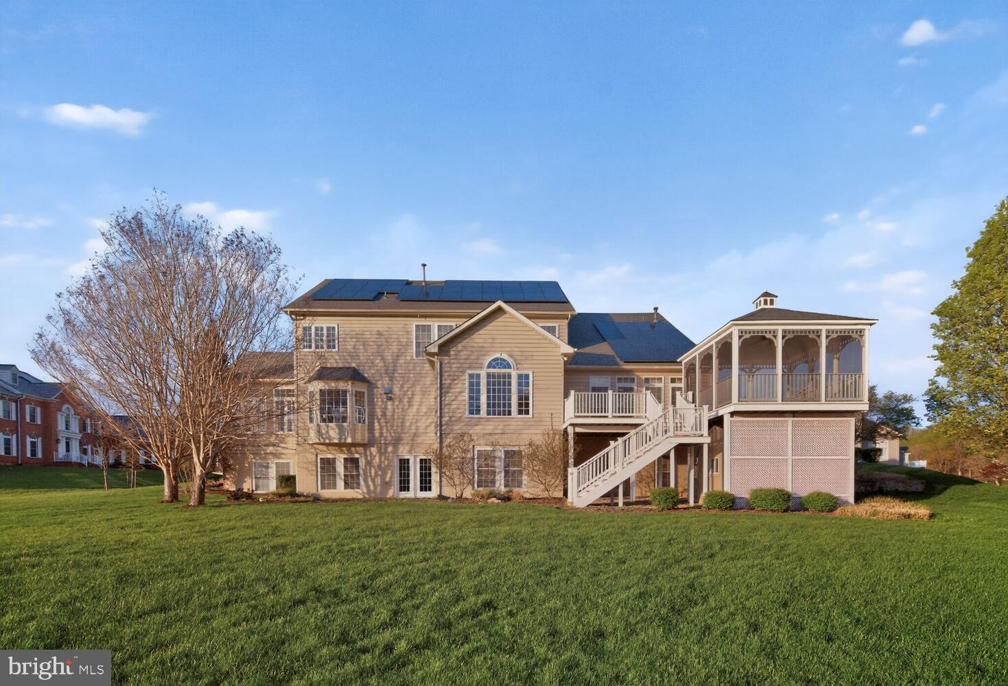 HAMPSHIRE GREENS - Residential