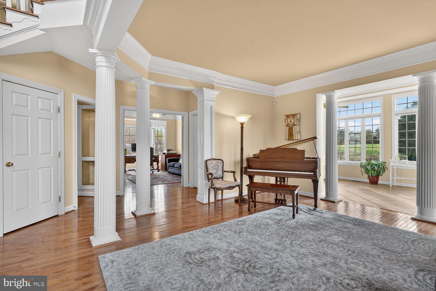 HAMPSHIRE GREENS - Residential