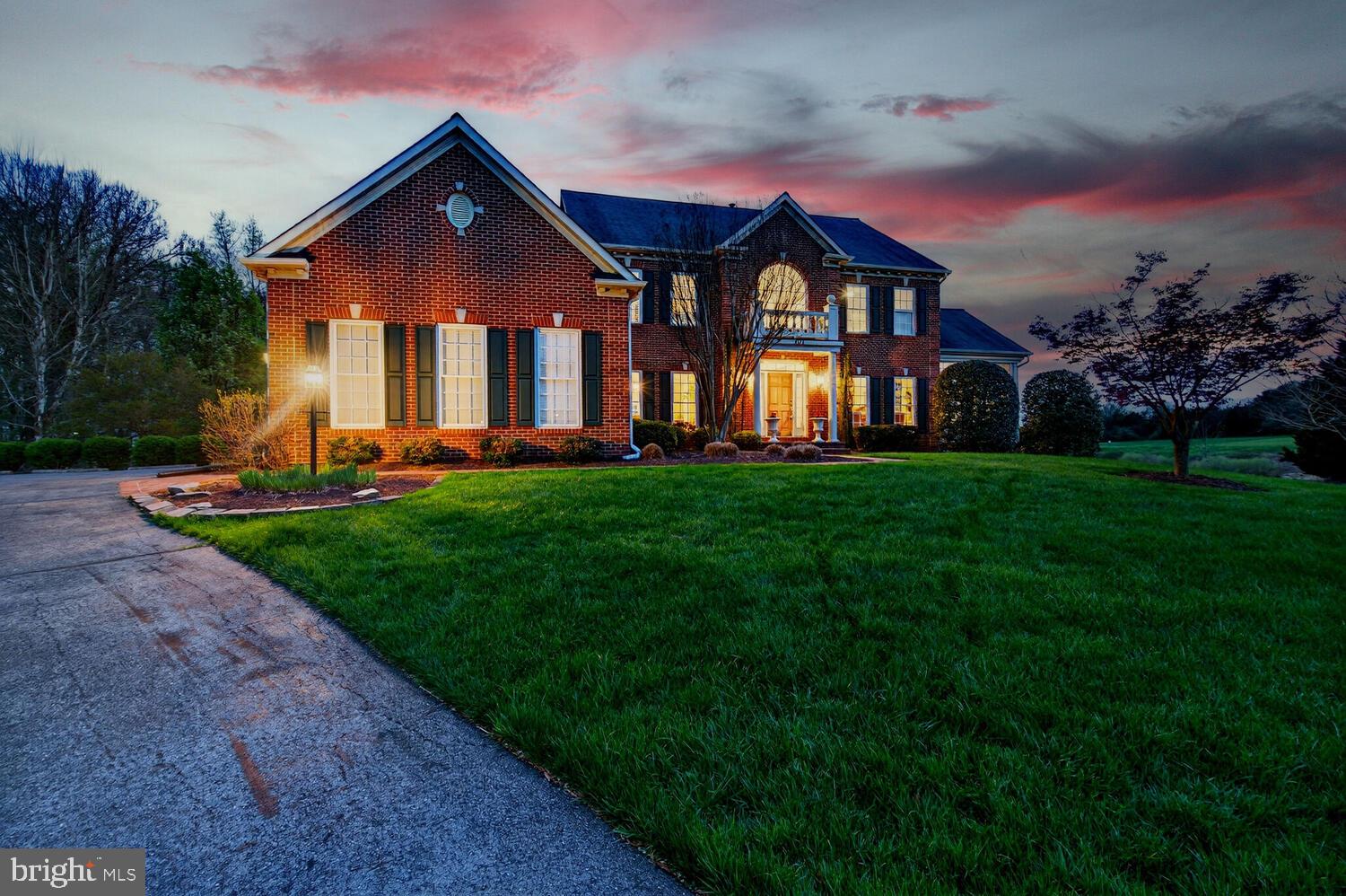 HAMPSHIRE GREENS - Residential