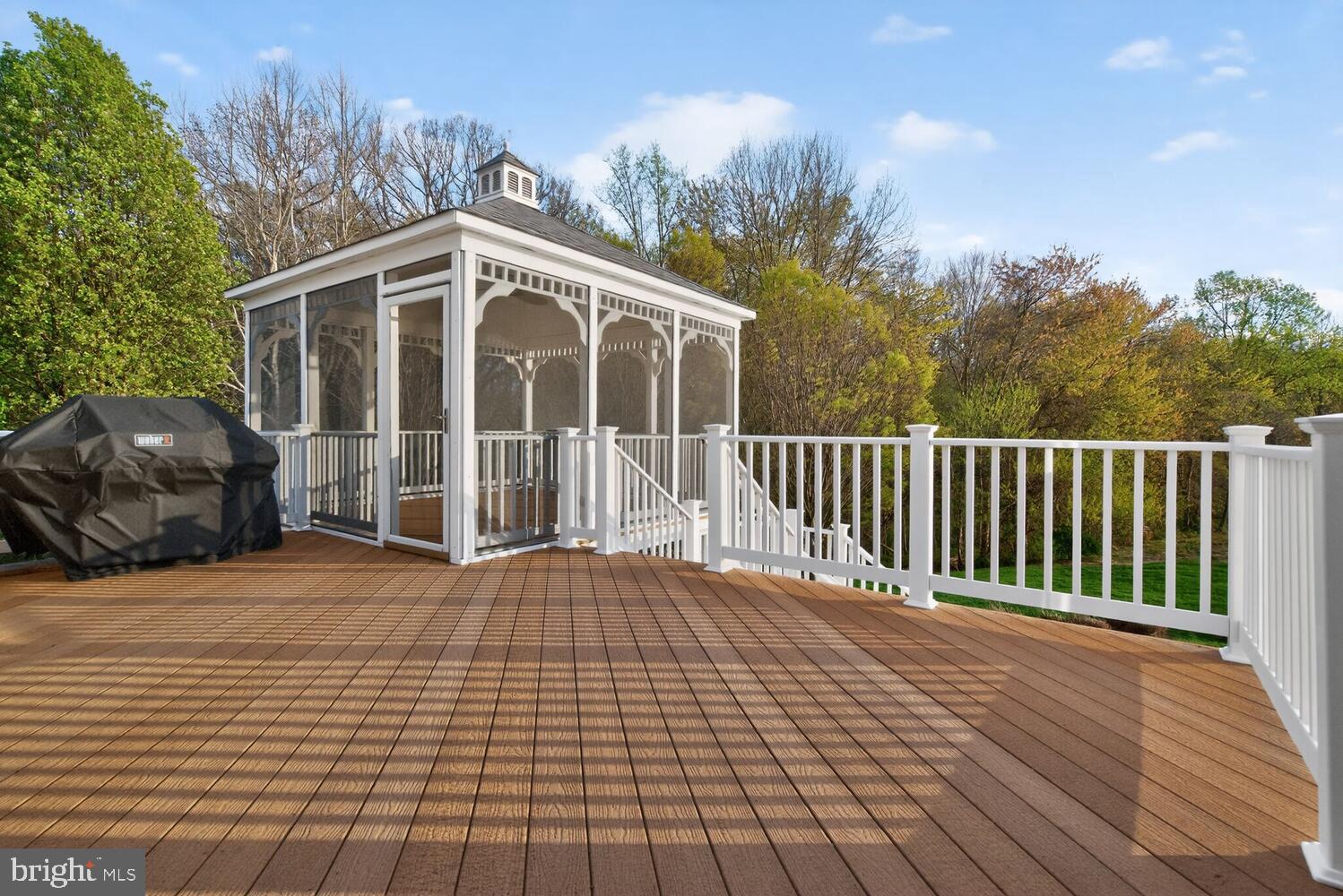 HAMPSHIRE GREENS - Residential