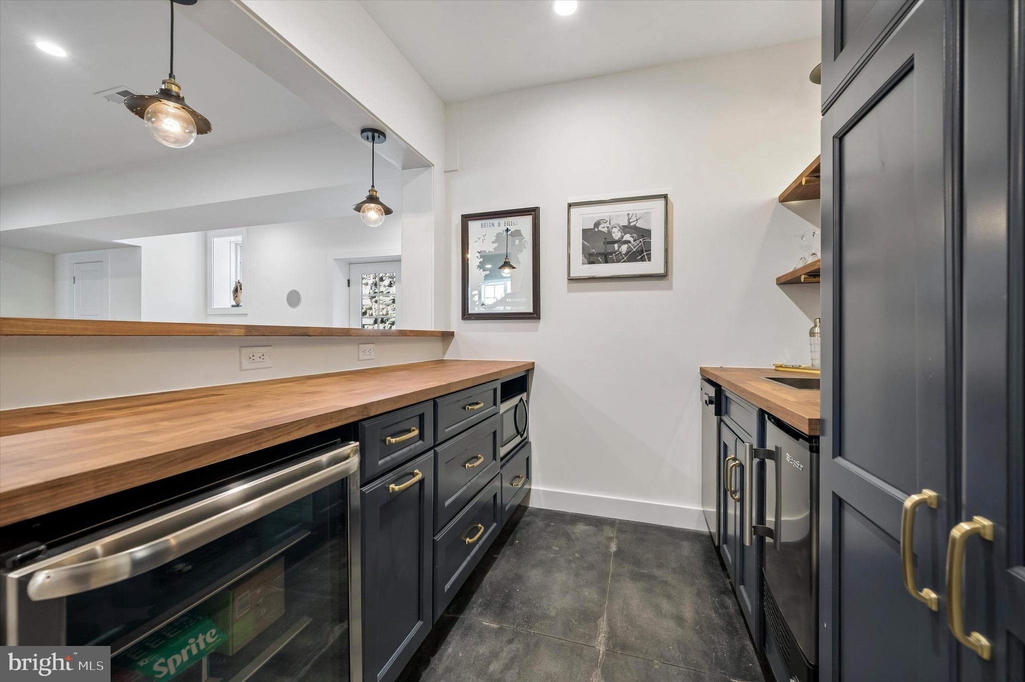 BLUE BELL - Residential