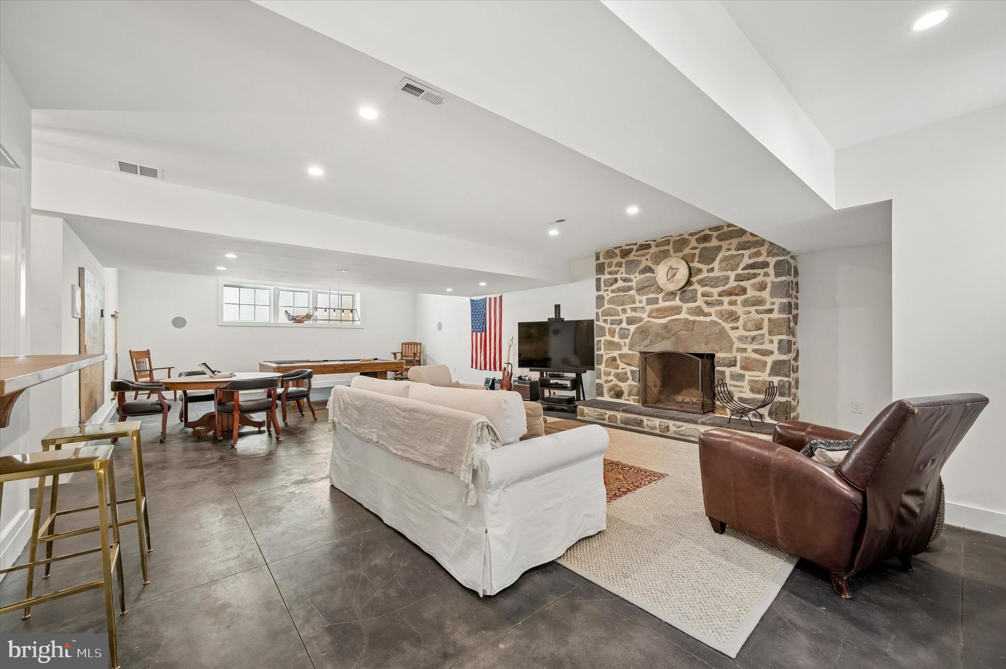 BLUE BELL - Residential