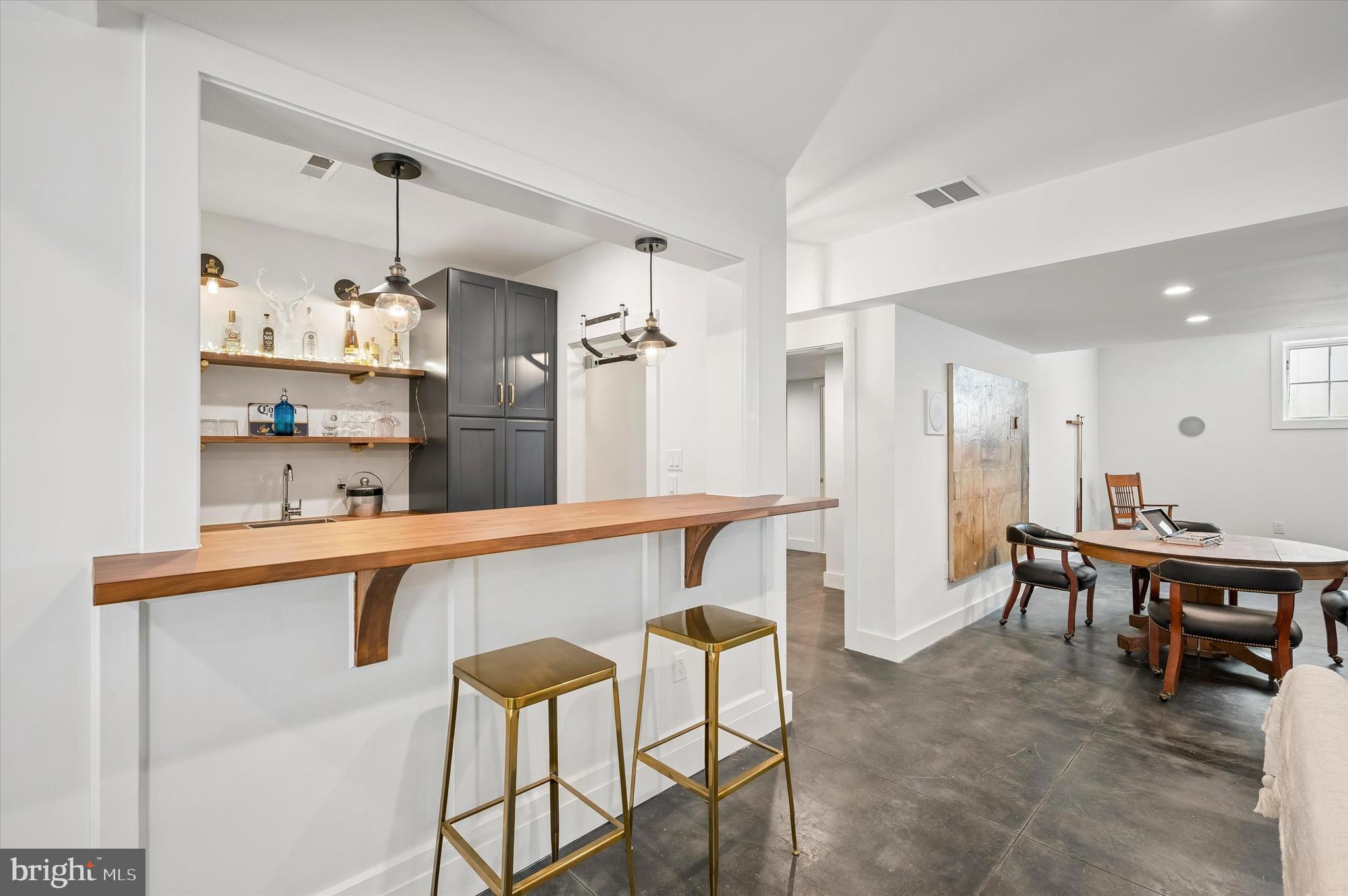 BLUE BELL - Residential