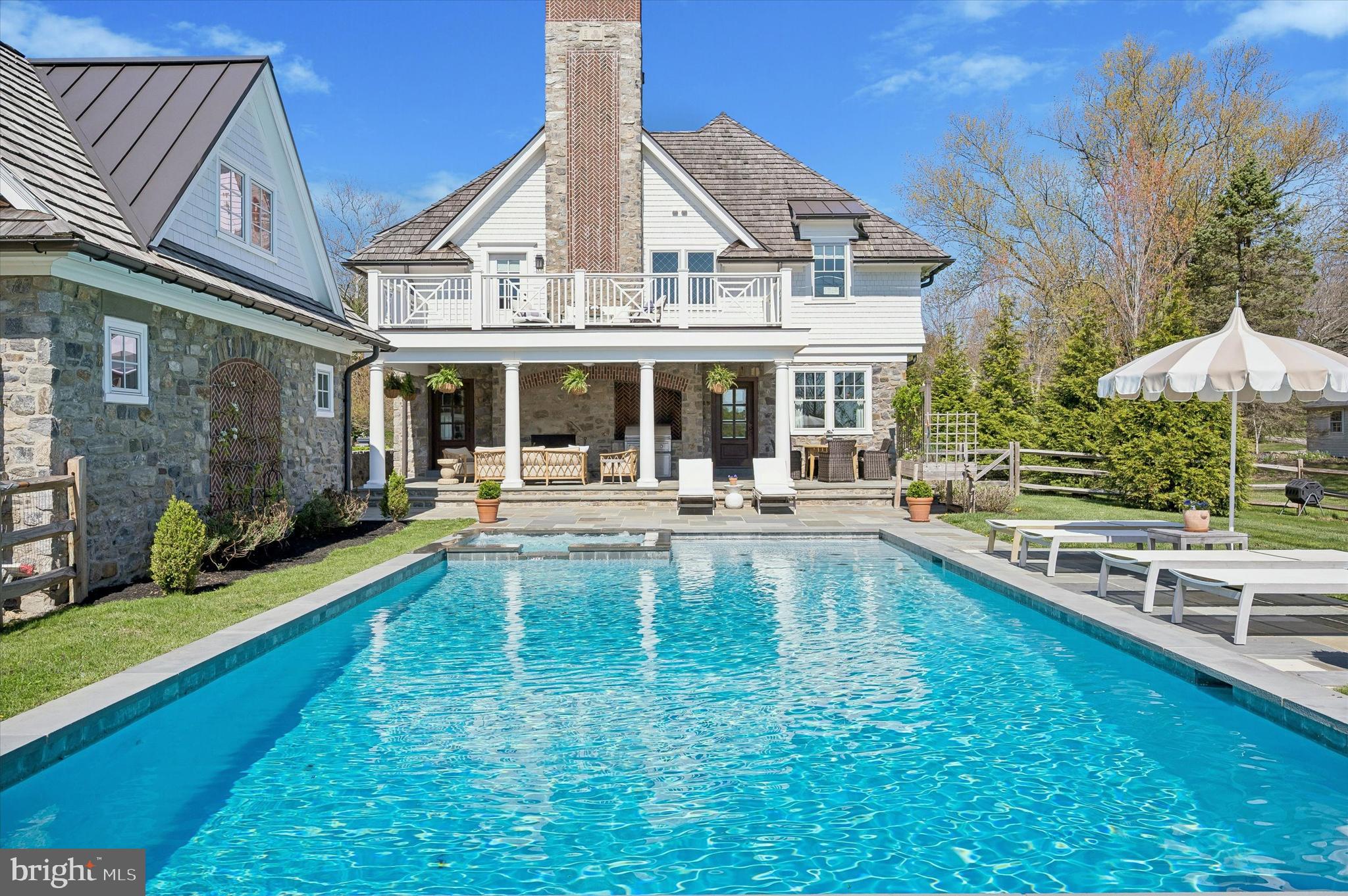 BLUE BELL - Residential