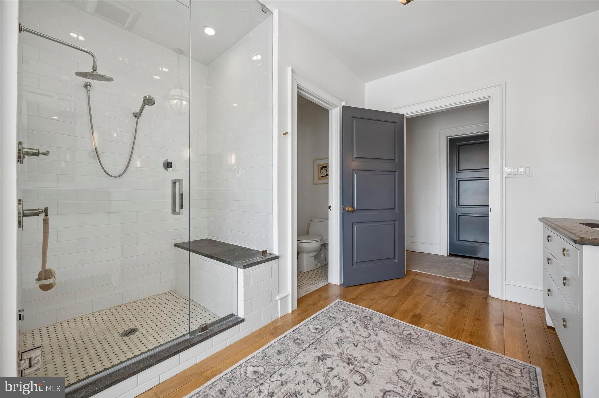 BLUE BELL - Residential