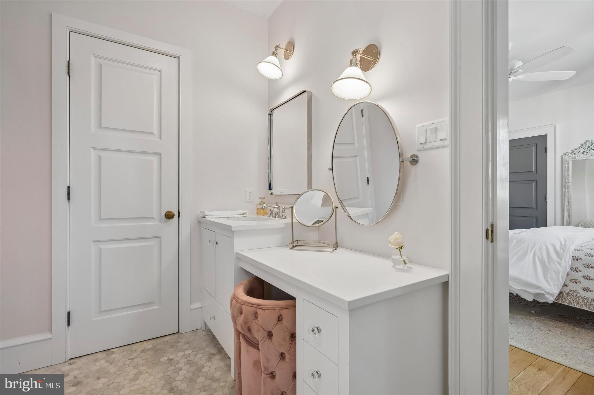 BLUE BELL - Residential