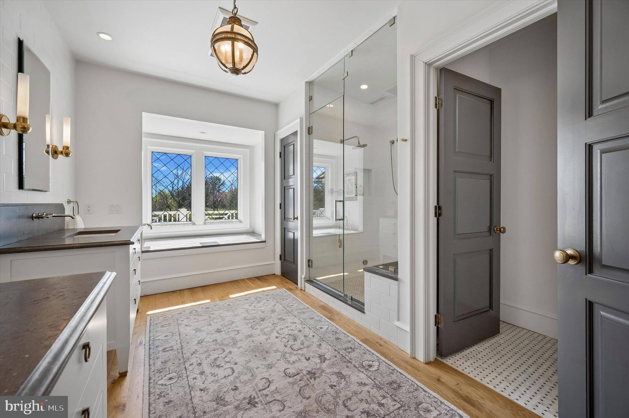 BLUE BELL - Residential