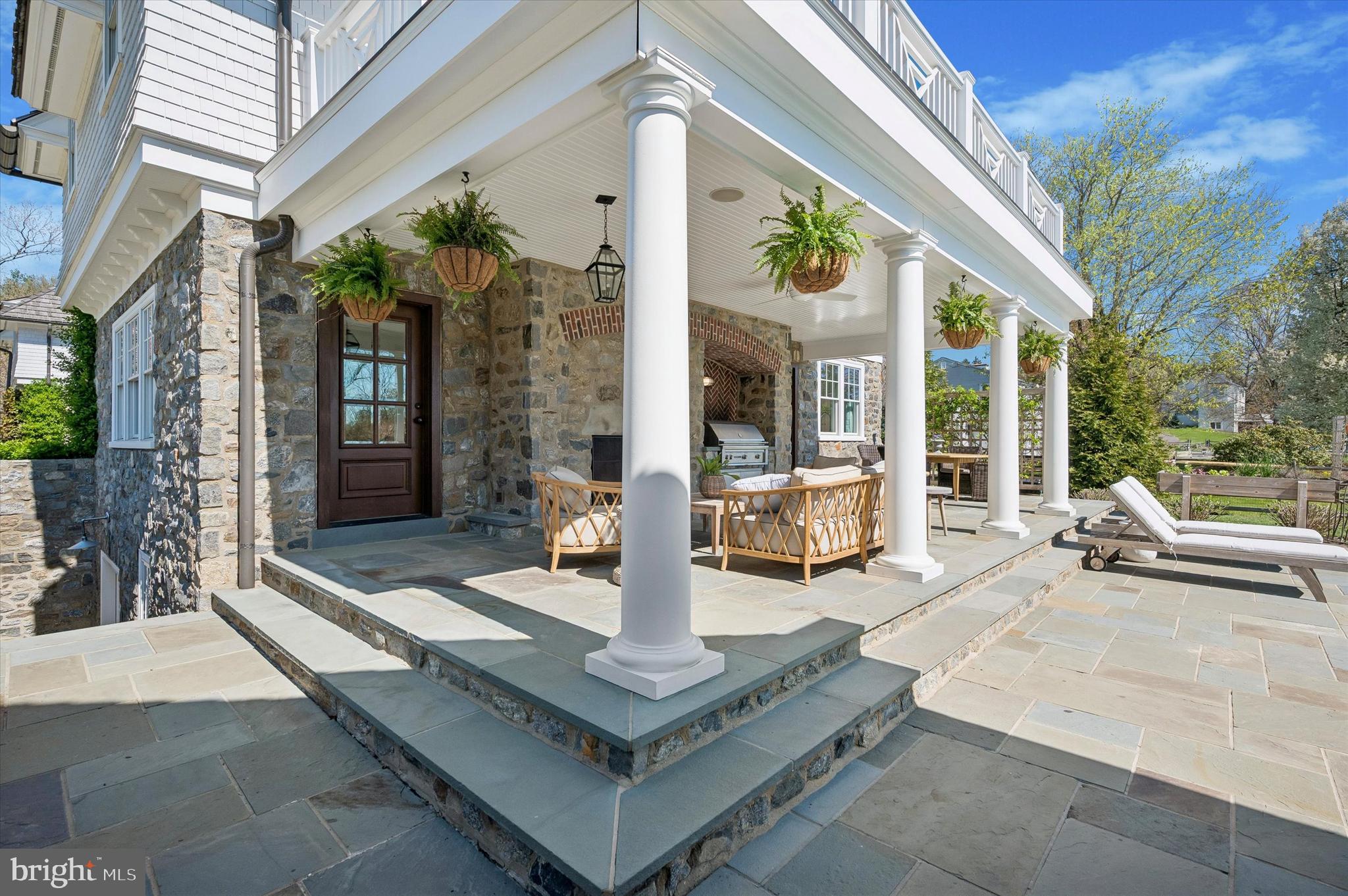 BLUE BELL - Residential