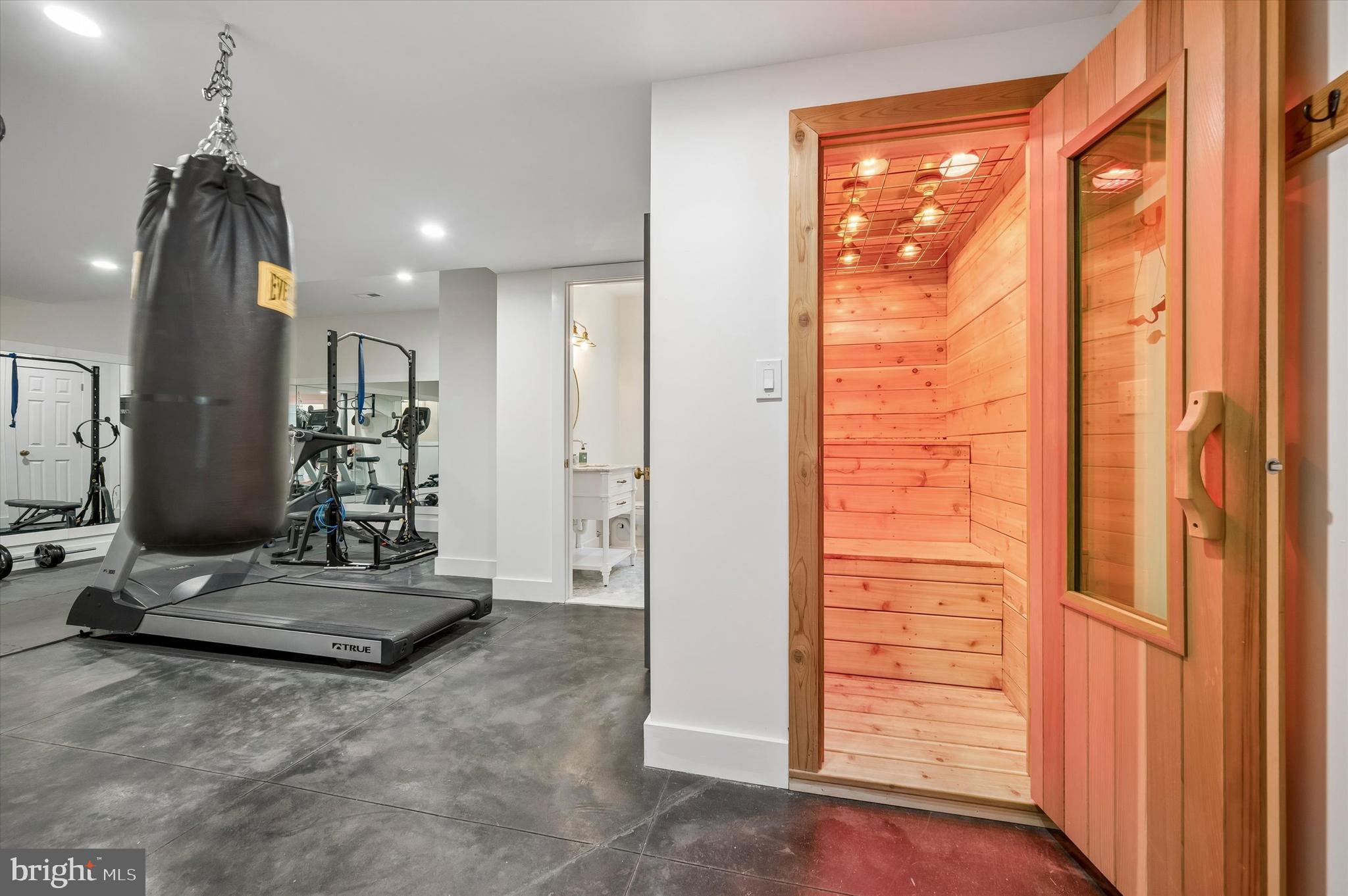 BLUE BELL - Residential