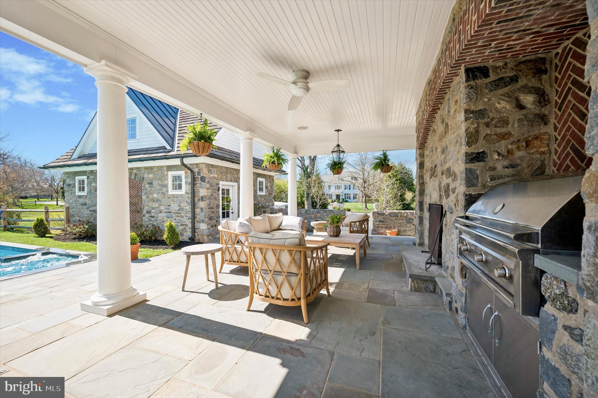 BLUE BELL - Residential